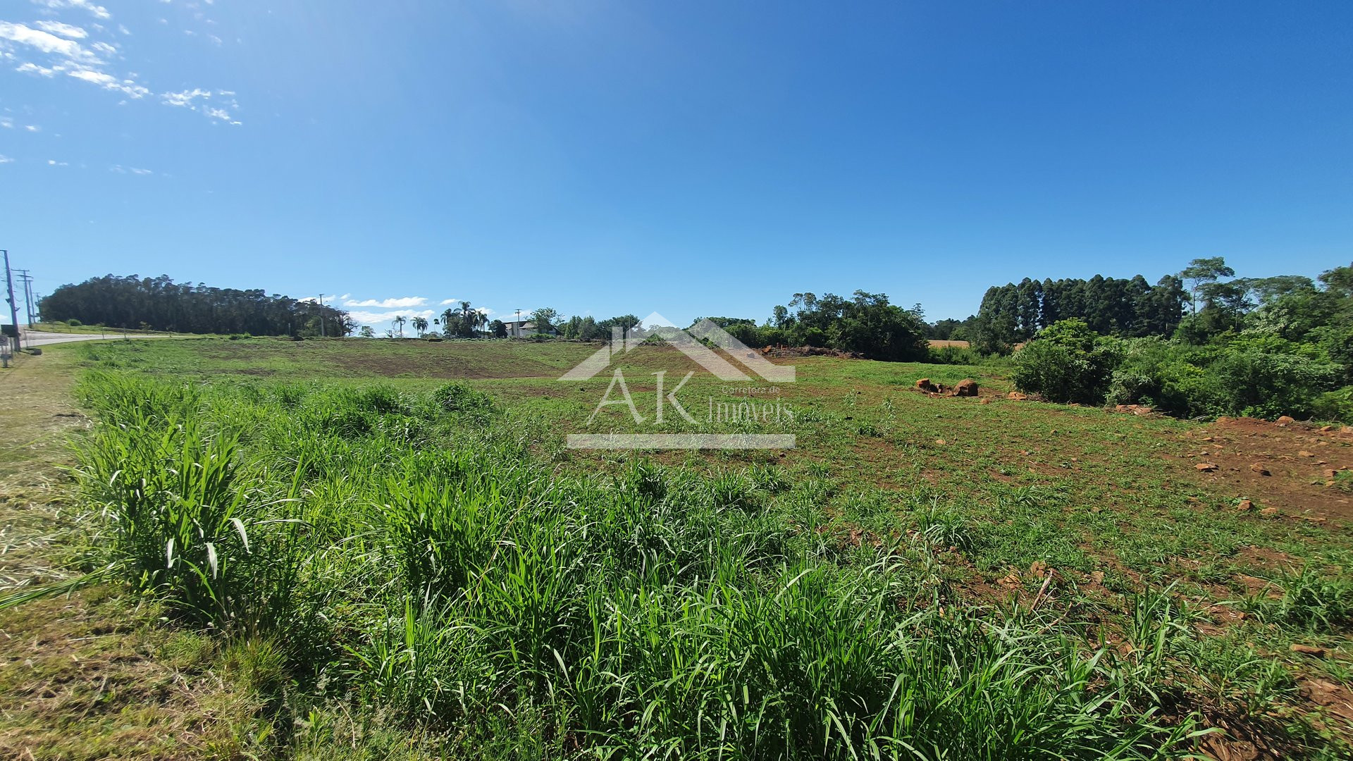 Terreno comercial de esquina à venda em Linha Nova, na serra gaúcha