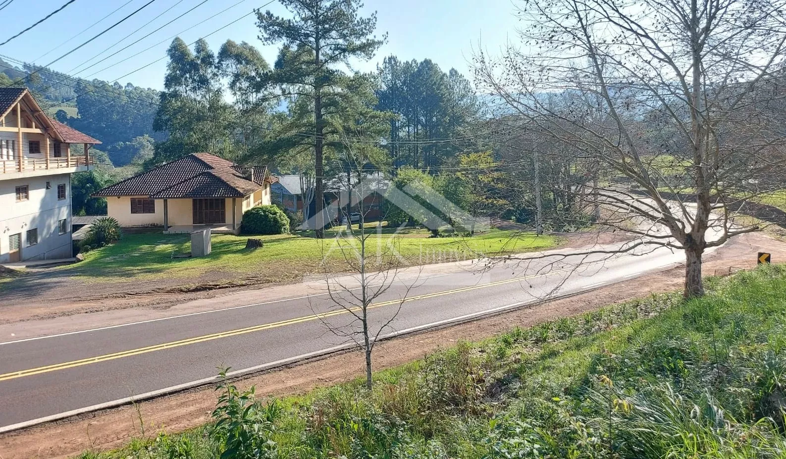 Terreno comercial à venda na BR 116 em Picada Café na Serra Gaúcha