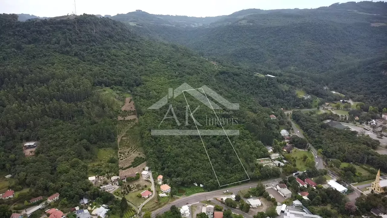 Área de terra às margens da BR 116 à venda em Picada Café, na Serra Gaúcha