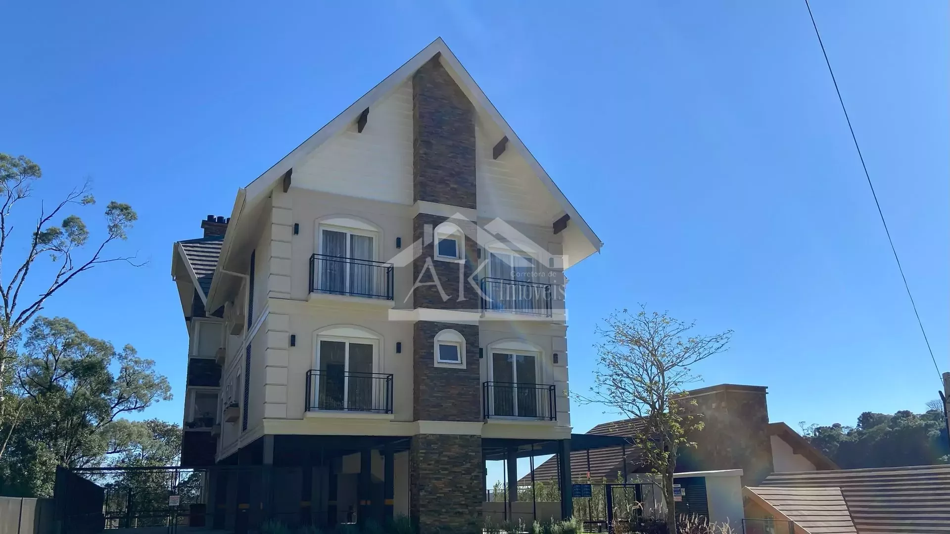 Apartamento bem localizado à venda em Gramado na Serra Gaúcha