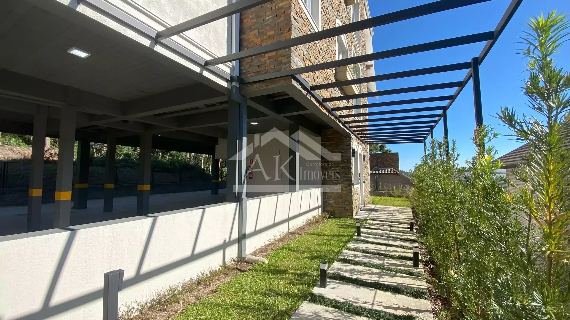 Apartamento bem localizado à venda em Gramado na Serra Gaúcha