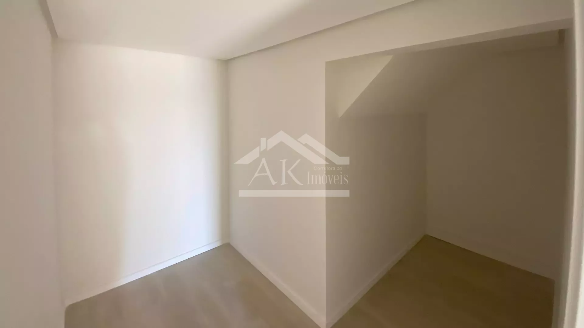 Apartamento bem localizado à venda em Gramado na Serra Gaúcha