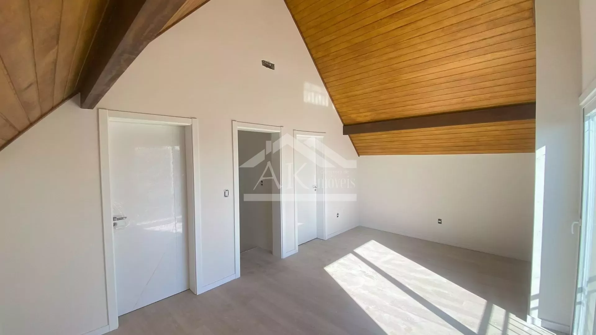 Apartamento bem localizado à venda em Gramado na Serra Gaúcha