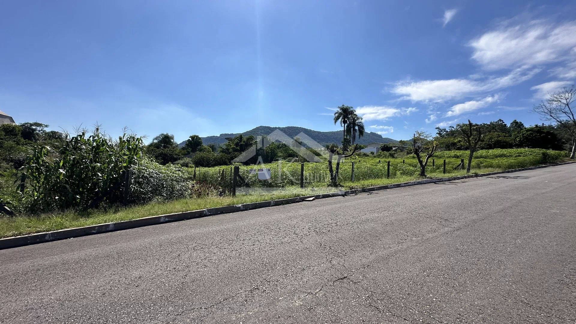 Amplo terreno à venda em Picada Café na Serra Gaúcha