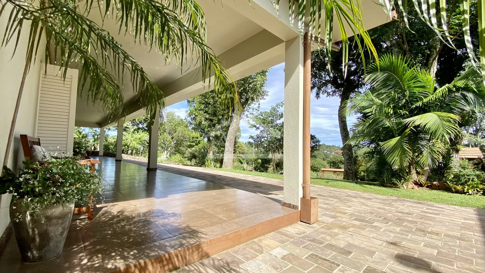 Casa de alto padrão, com duas suítes, à venda em Nova Petrópolis, na Serra Gaúcha