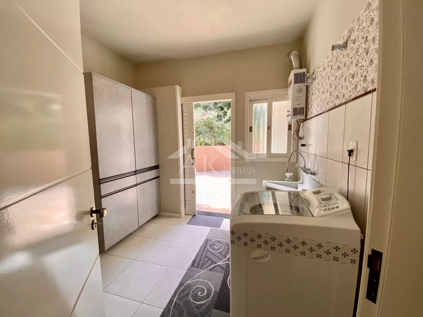 Casa de alto padrão, com duas suítes, à venda em Nova Petrópolis, na Serra Gaúcha