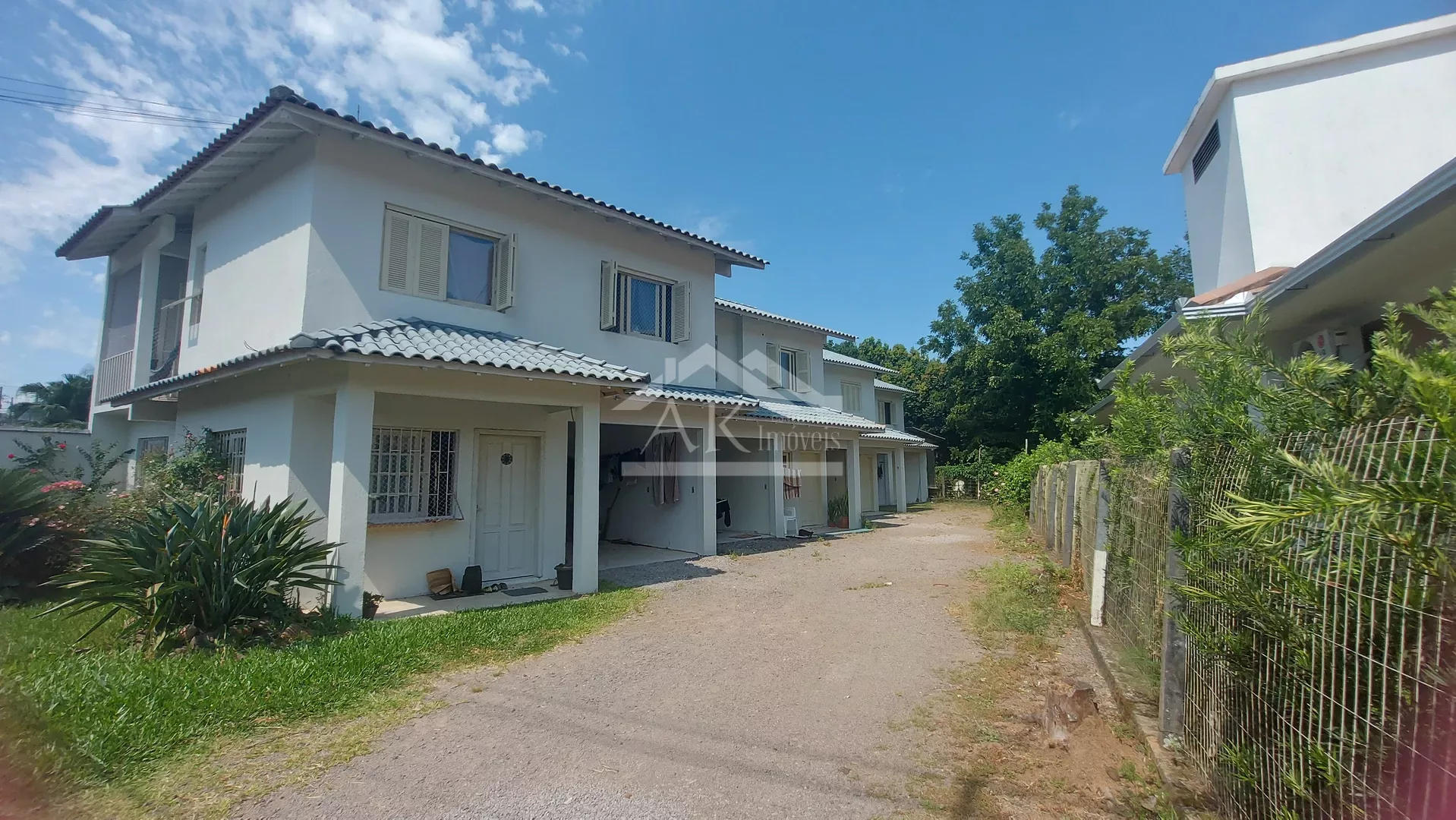 Sobrados com 2 e 3 quartos à venda em Picada Café na Serra Gaúcha