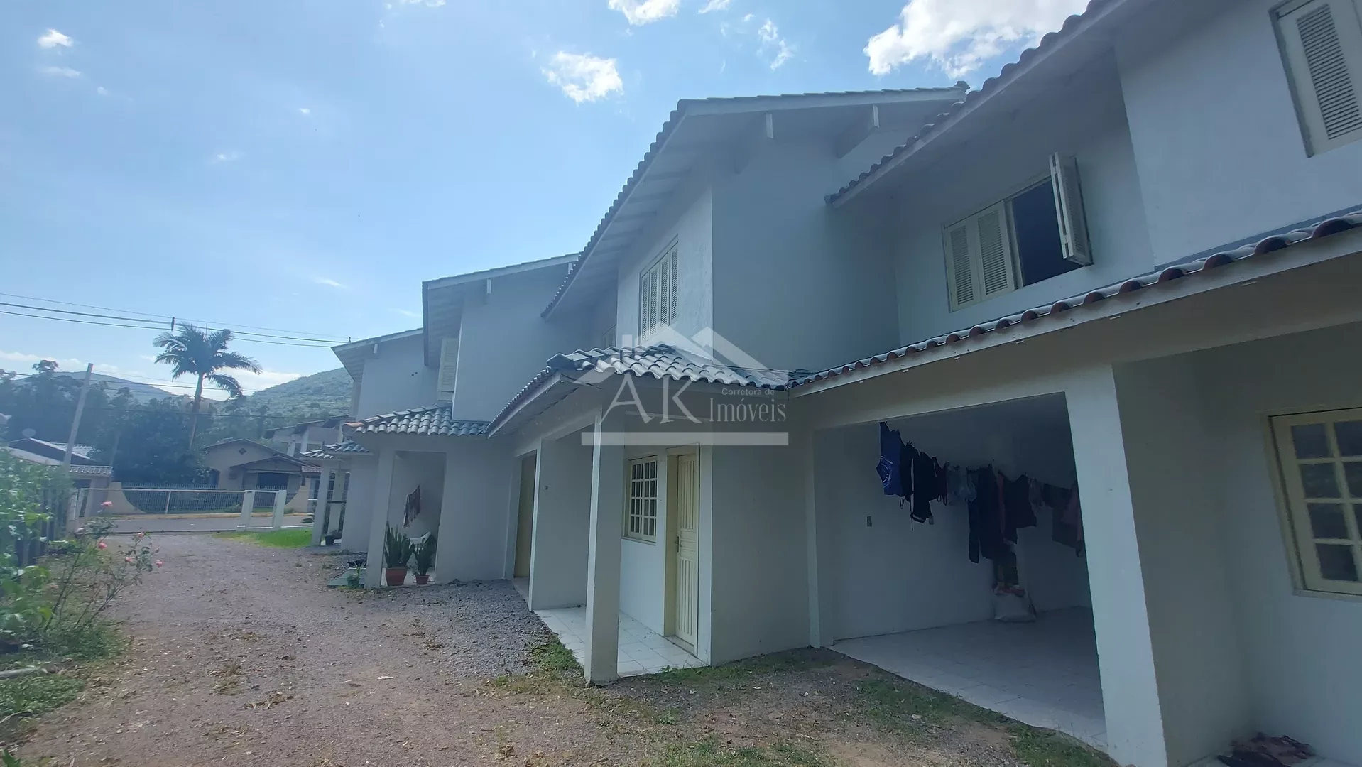 Sobrados com 2 e 3 quartos à venda em Picada Café na Serra Gaúcha