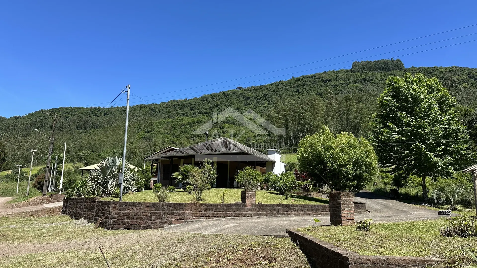 Imagens do imóveis Sítio com casa de 3 quartos à venda em Picada Café na Serra Gaúcha