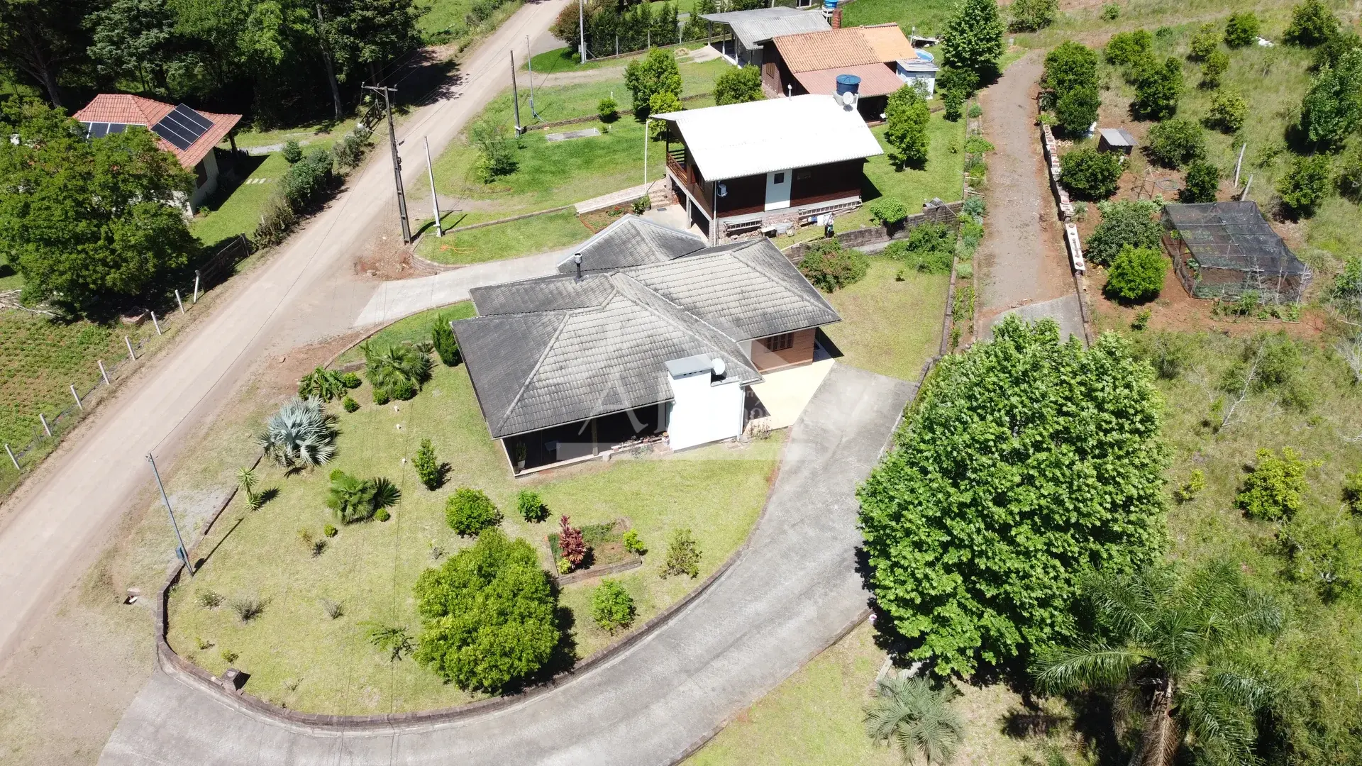 Imagens do imóveis Sítio com casa de 3 quartos à venda em Picada Café na Serra Gaúcha
