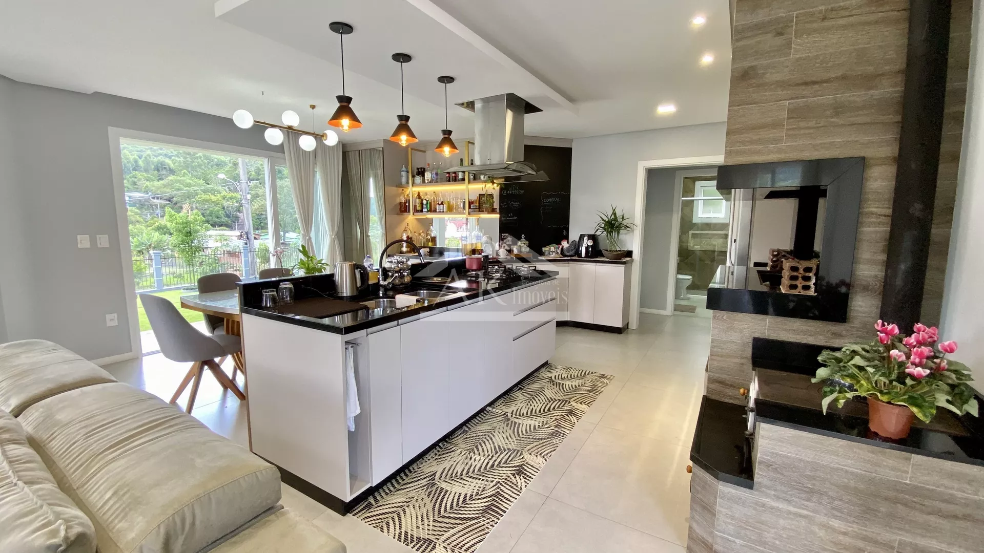 Excelente casa com suíte e dois quartos à venda em Picada Café, na Serra Gaúcha