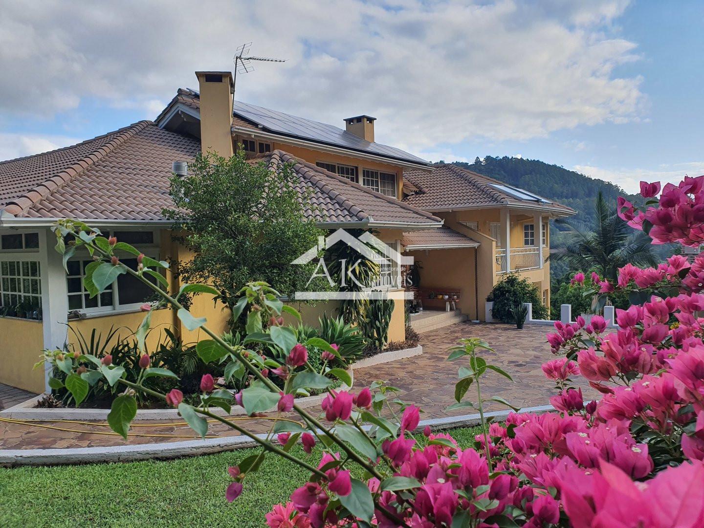 Sítio de alto padrão a venda em Picada Café na Serra Gaúcha