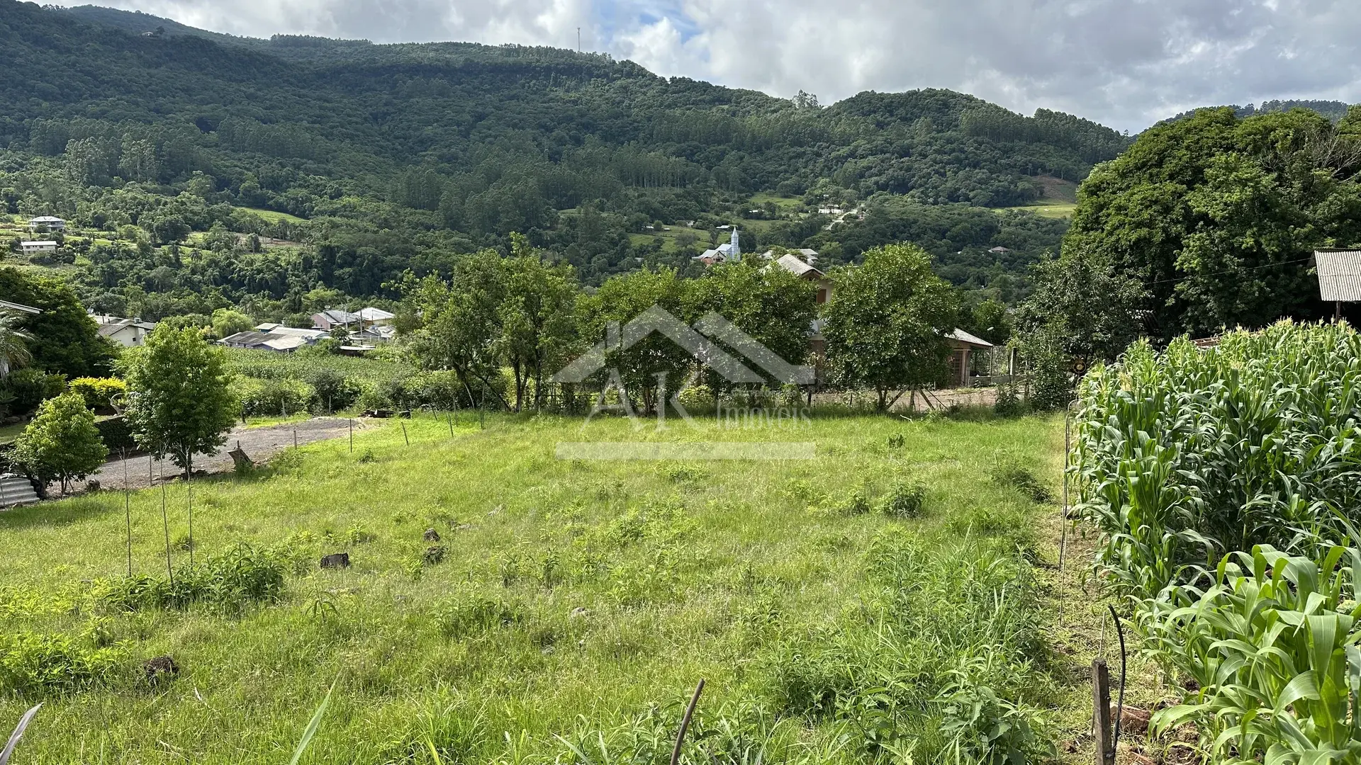 Terreno com bela paisagem à venda em Picada Café na Serra Gaúcha