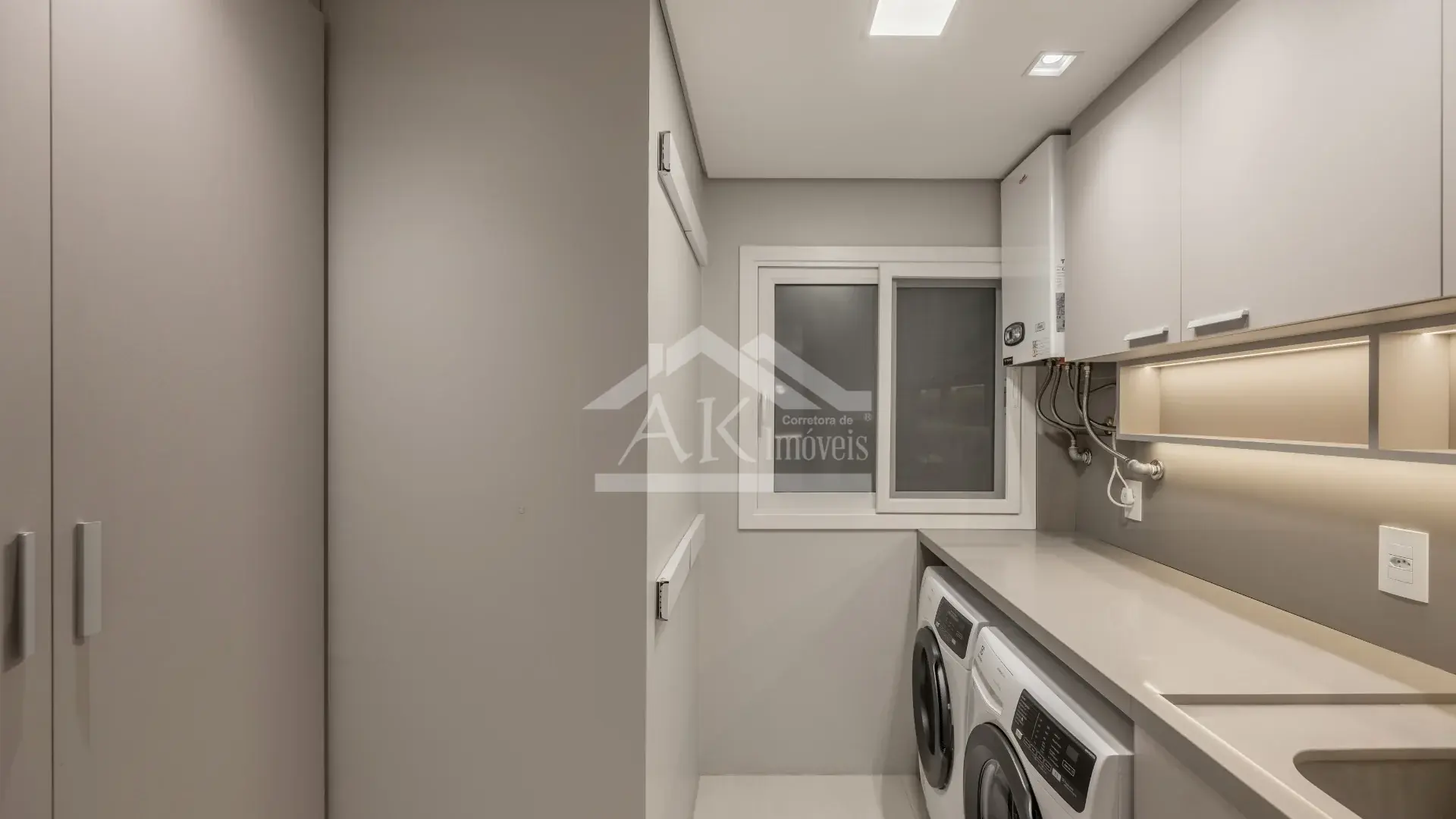 Apartamento decorado e mobiliado à venda no centro de Nova Petrópolis, na Serra Gaúcha