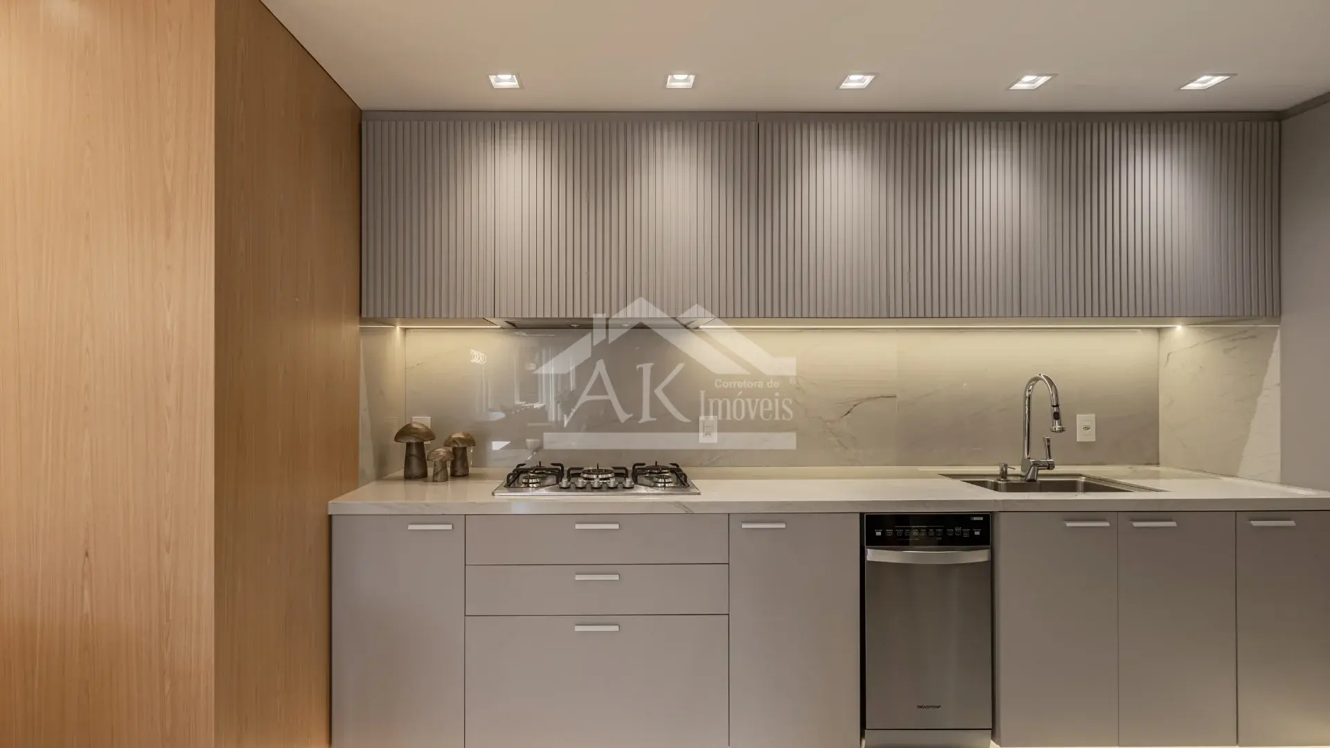 Apartamento decorado e mobiliado à venda no centro de Nova Petrópolis, na Serra Gaúcha