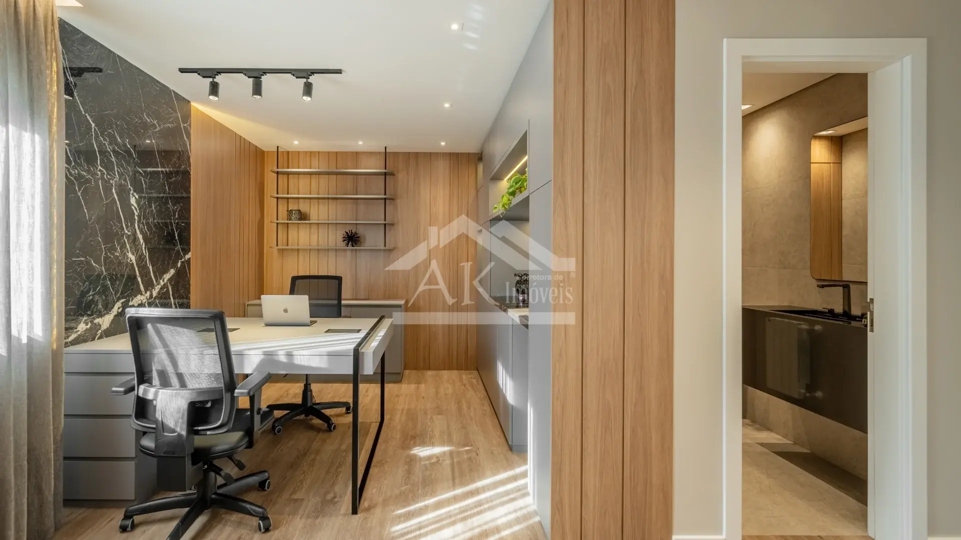Apartamento decorado e mobiliado à venda no centro de Nova Petrópolis, na Serra Gaúcha