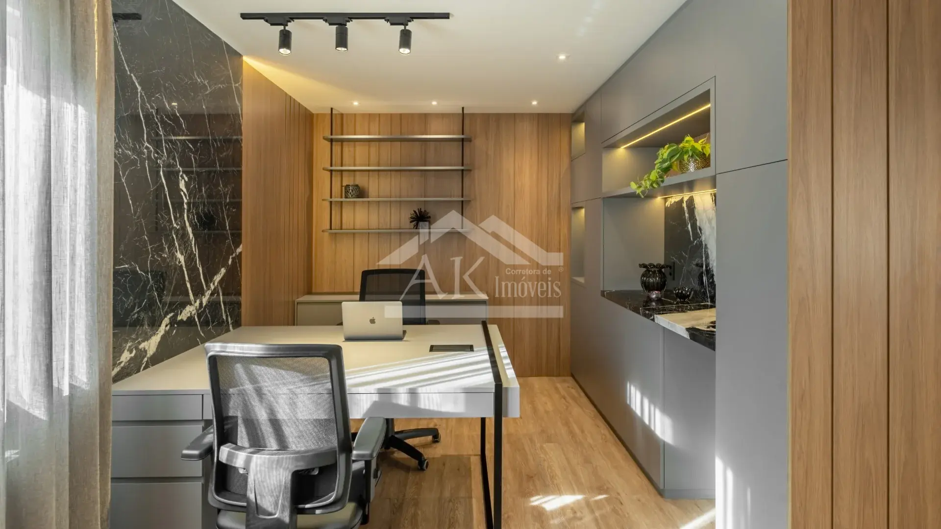 Apartamento decorado e mobiliado à venda no centro de Nova Petrópolis, na Serra Gaúcha