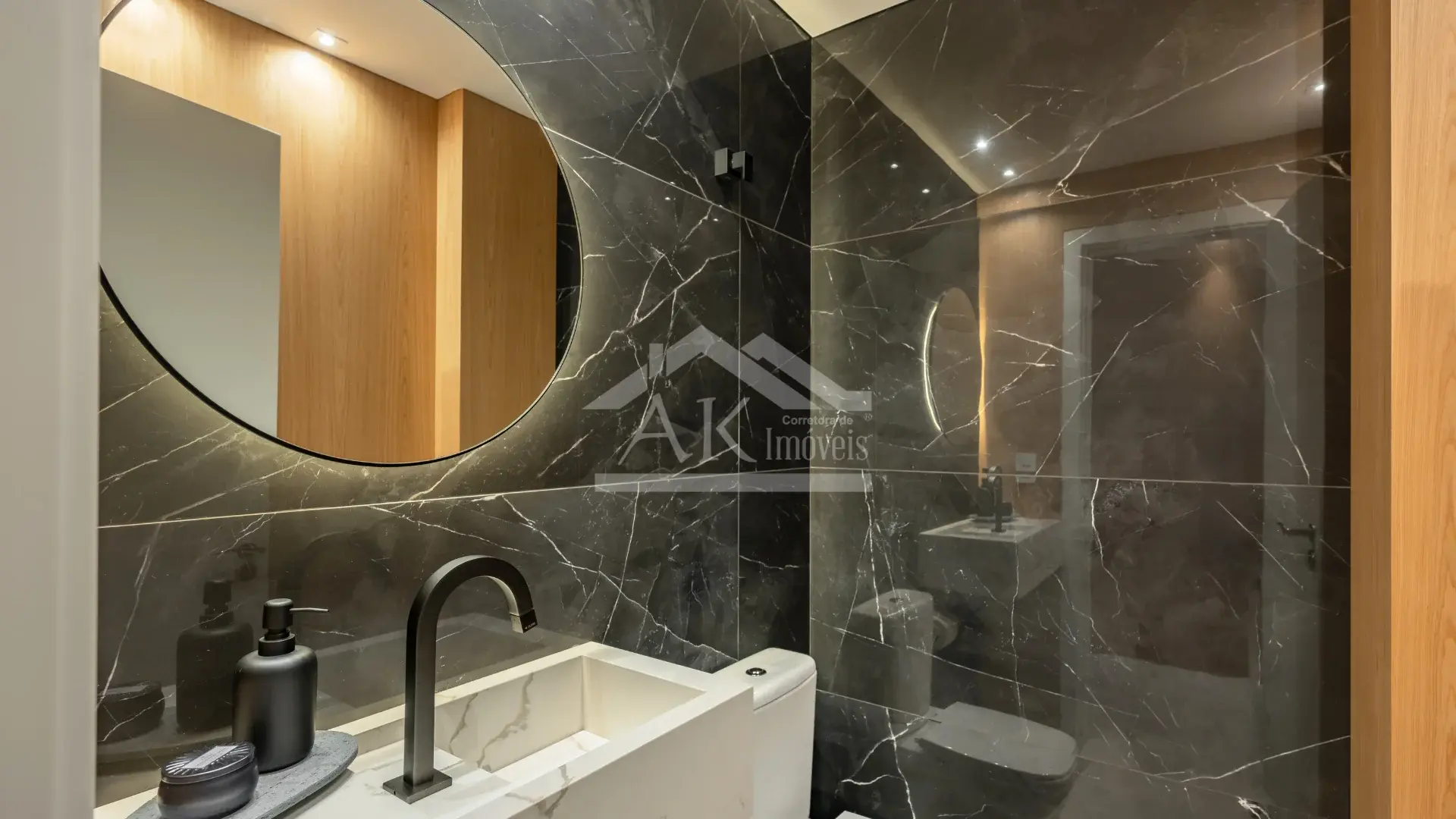 Apartamento decorado e mobiliado à venda no centro de Nova Petrópolis, na Serra Gaúcha