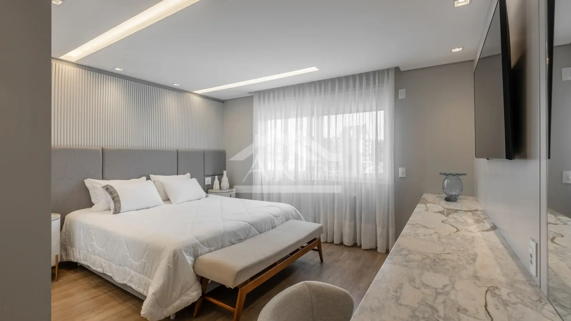 Apartamento decorado e mobiliado à venda no centro de Nova Petrópolis, na Serra Gaúcha