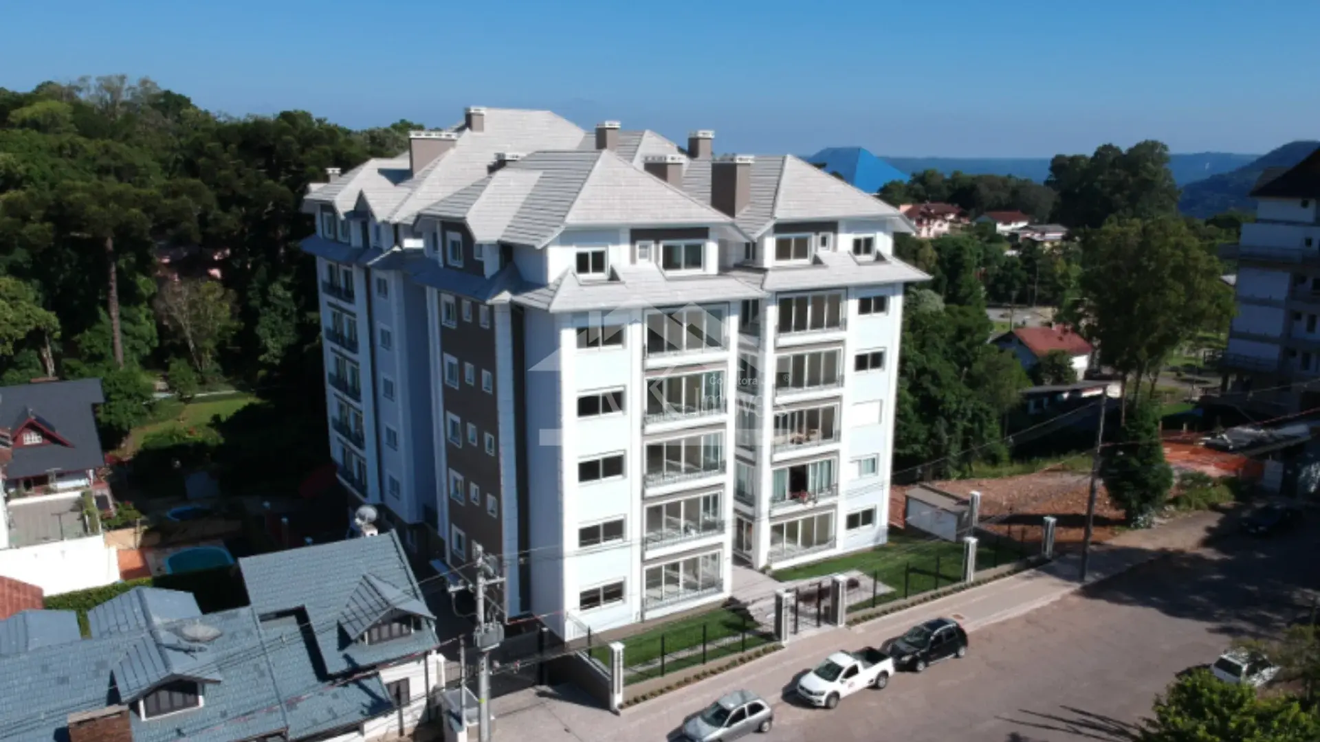 Apartamento decorado e mobiliado à venda no centro de Nova Petrópolis, na Serra Gaúcha