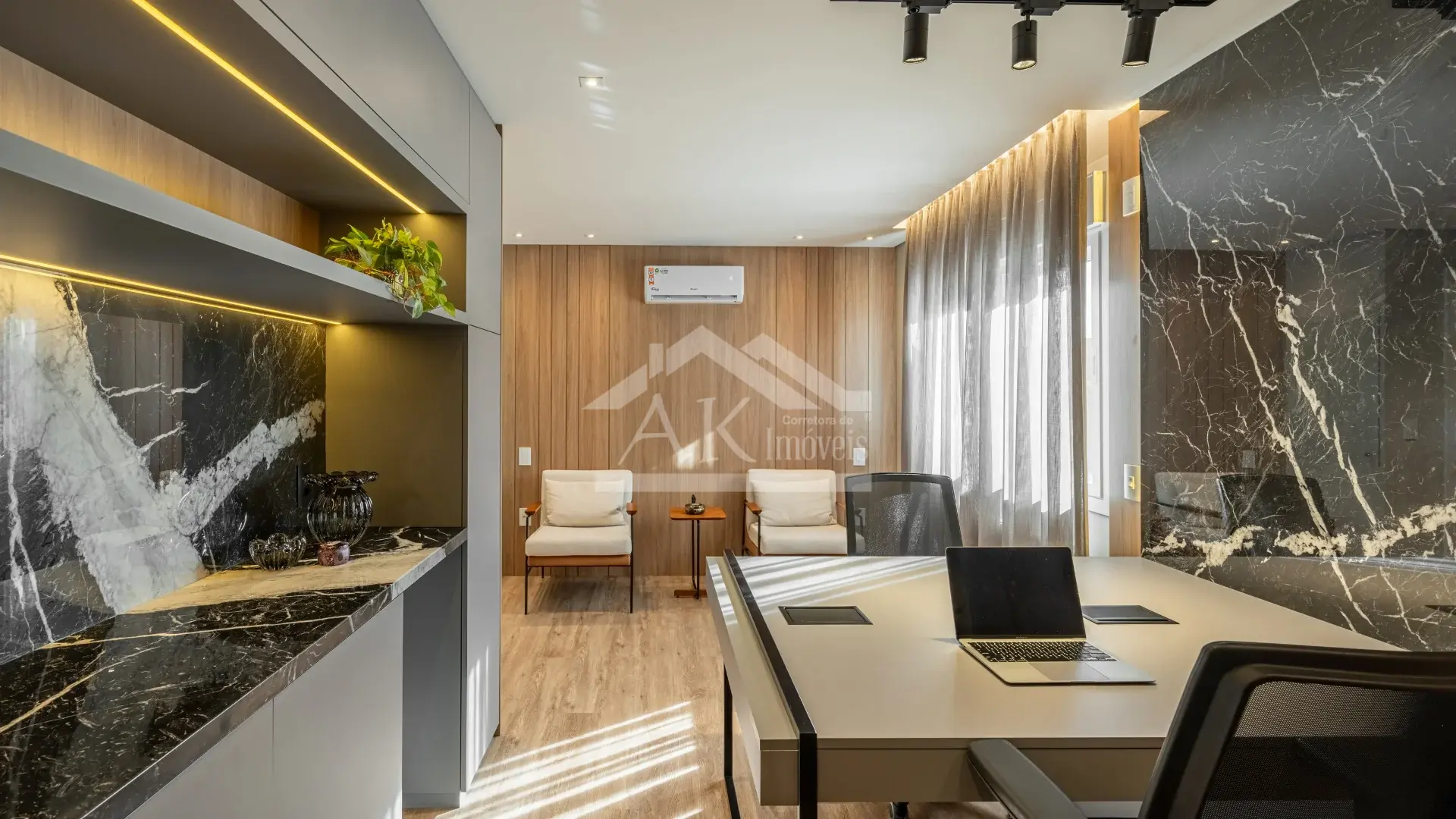 Apartamento decorado e mobiliado à venda no centro de Nova Petrópolis, na Serra Gaúcha