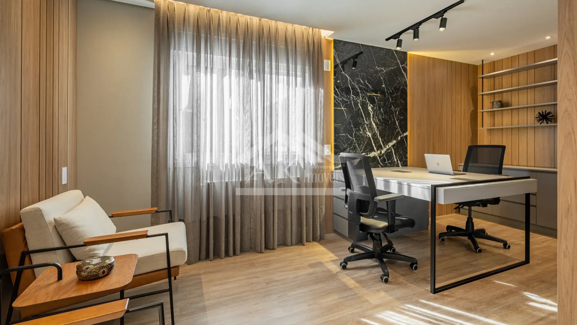 Apartamento decorado e mobiliado à venda no centro de Nova Petrópolis, na Serra Gaúcha