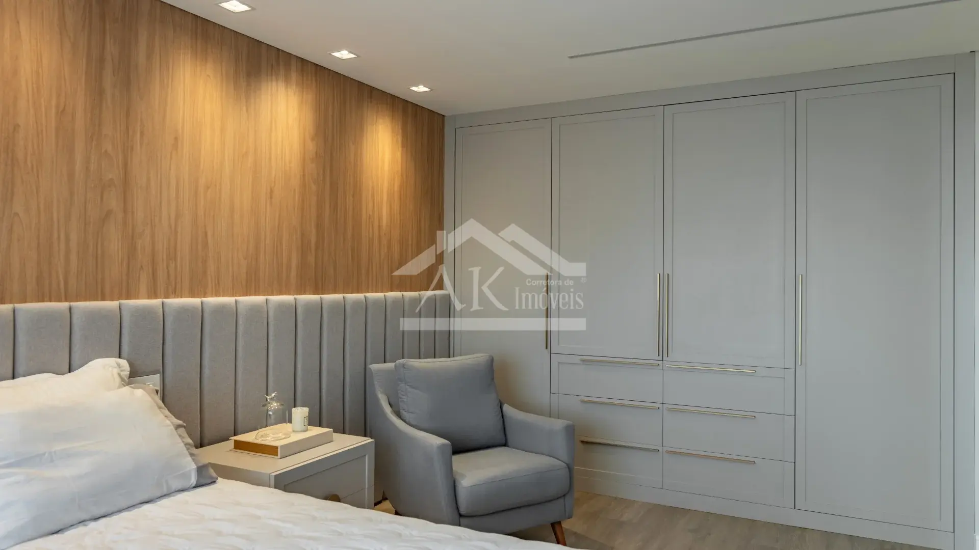 Apartamento decorado e mobiliado à venda no centro de Nova Petrópolis, na Serra Gaúcha