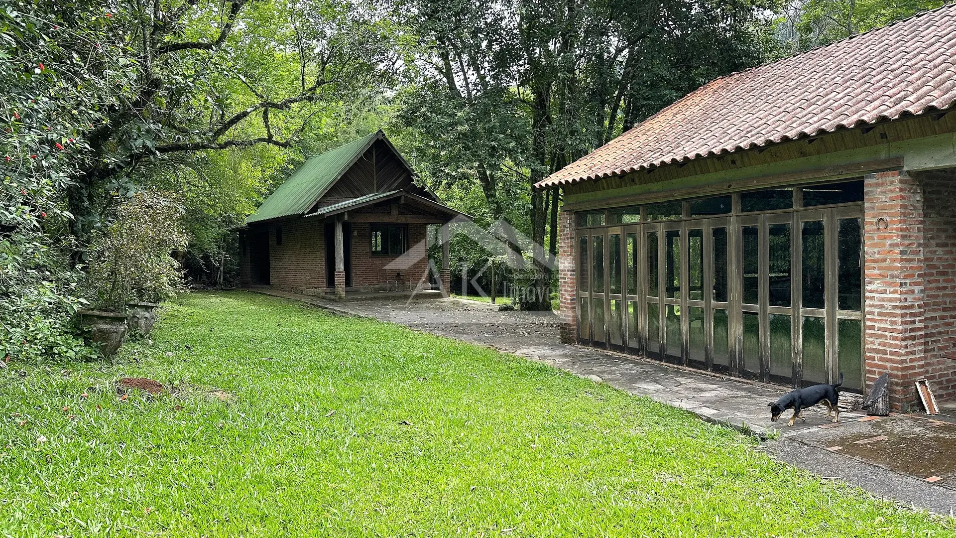 Sítio com rio à venda no interior de Santa Maria do Herval RS