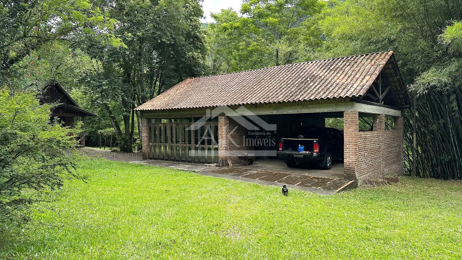 Imagens do imóveis Sítio com rio à venda no interior de Santa Maria do Herval RS