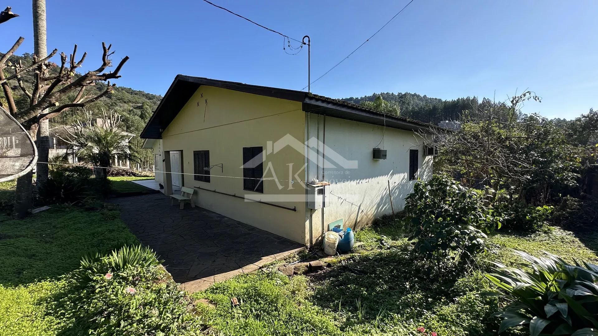 Chácara à venda às margens da BR 116 em Picada Café na Serra Gaúcha