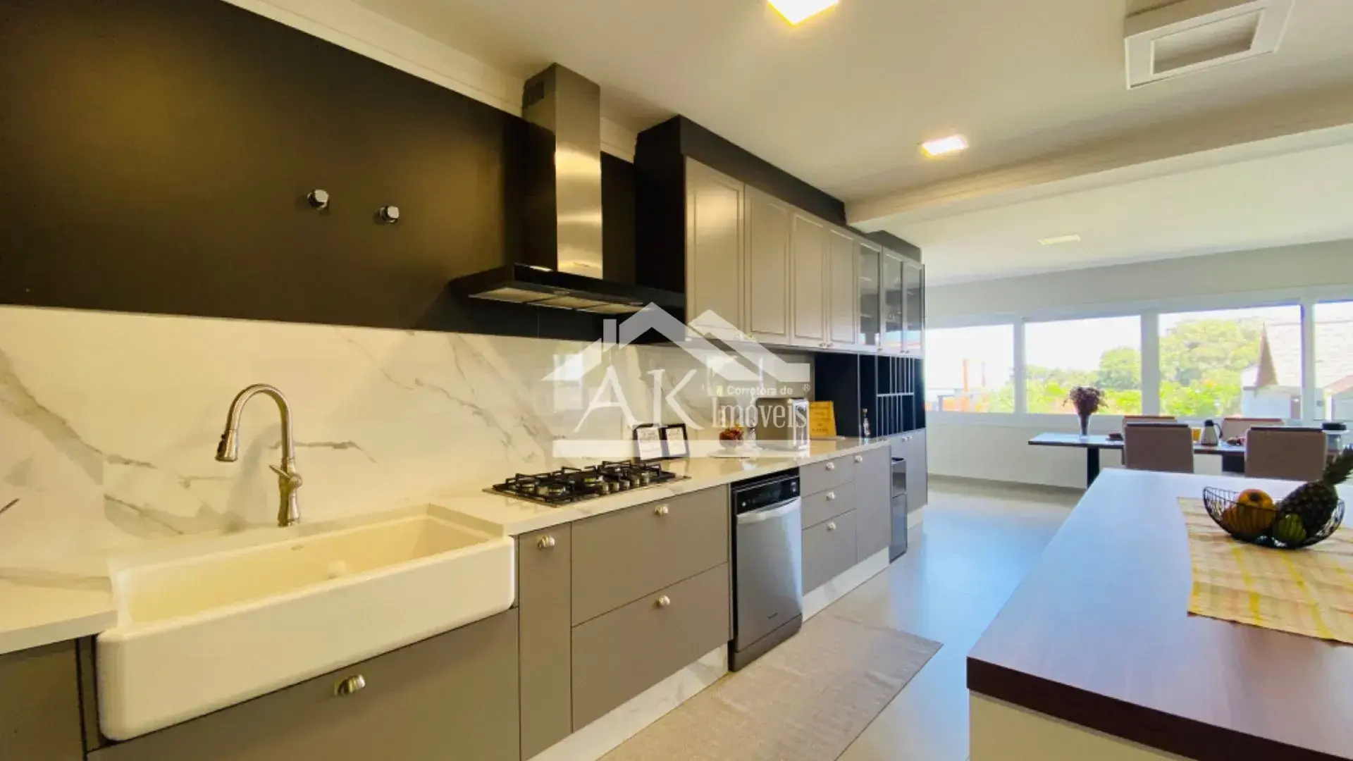 Excelente casa mobiliada e de alto padrão à venda em Nova Petrópolis, na Serra Gaúcha
