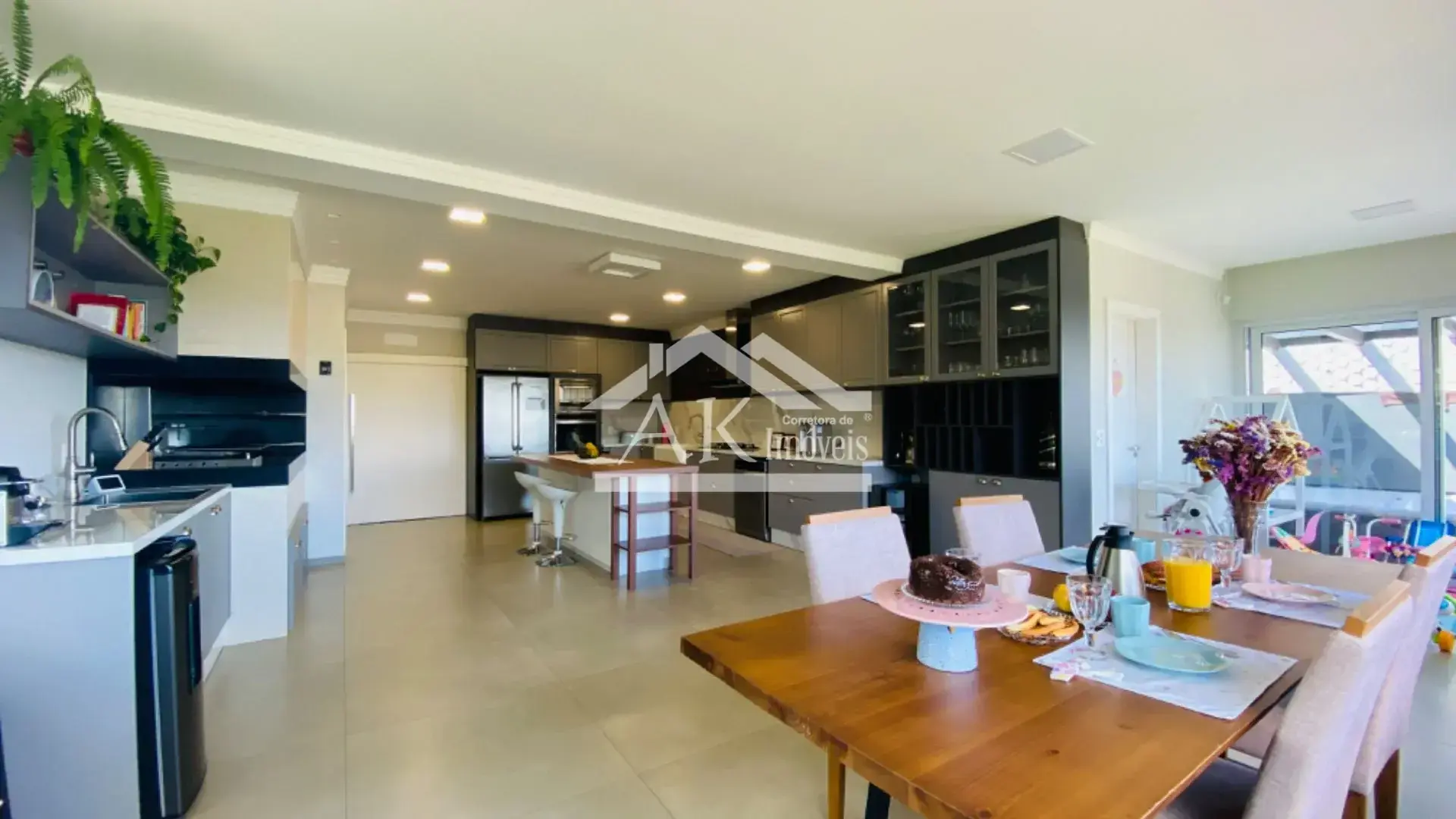 Excelente casa mobiliada e de alto padrão à venda em Nova Petrópolis, na Serra Gaúcha