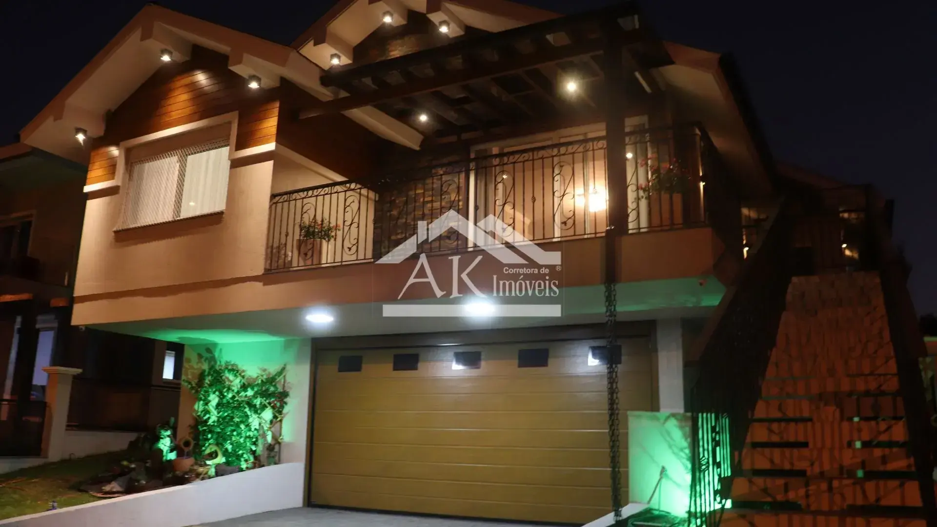 Excelente casa mobiliada e de alto padrão à venda em Nova Petrópolis, na Serra Gaúcha