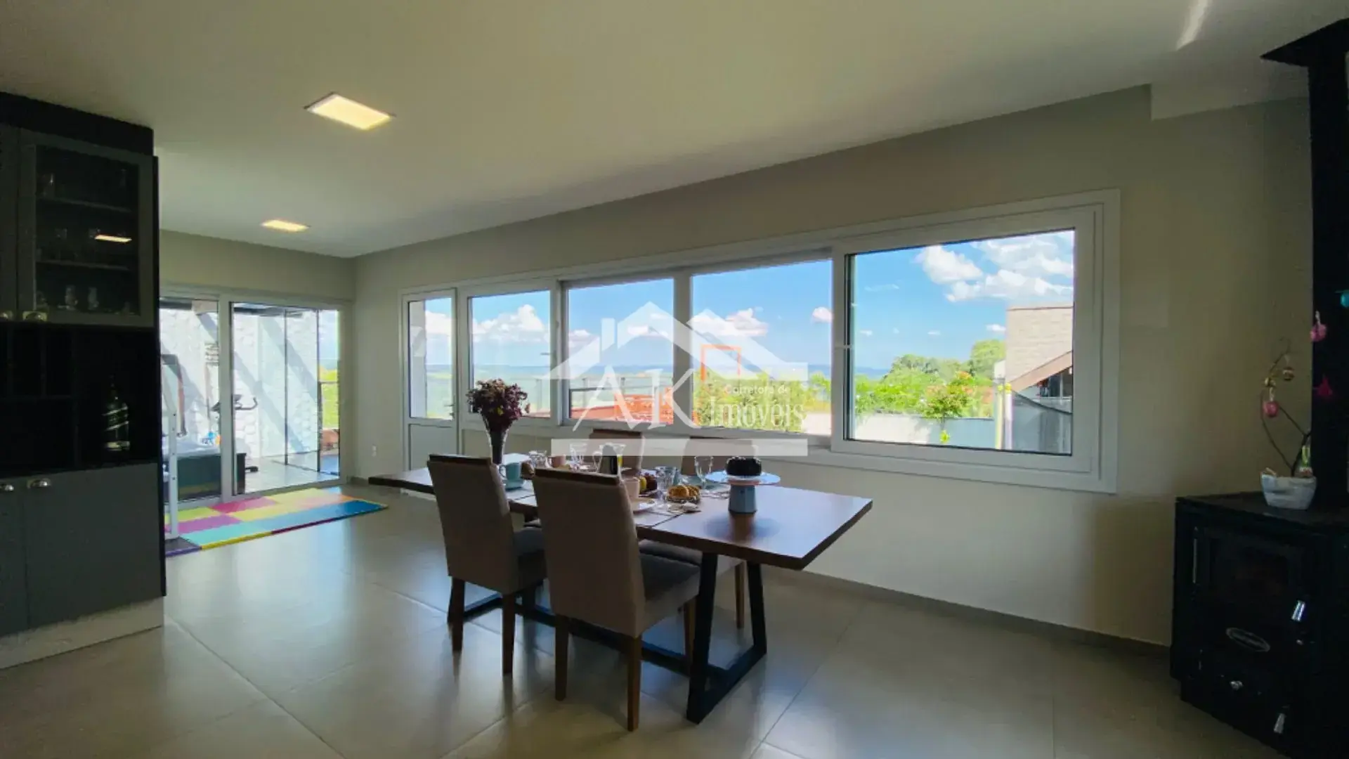 Excelente casa mobiliada e de alto padrão à venda em Nova Petrópolis, na Serra Gaúcha