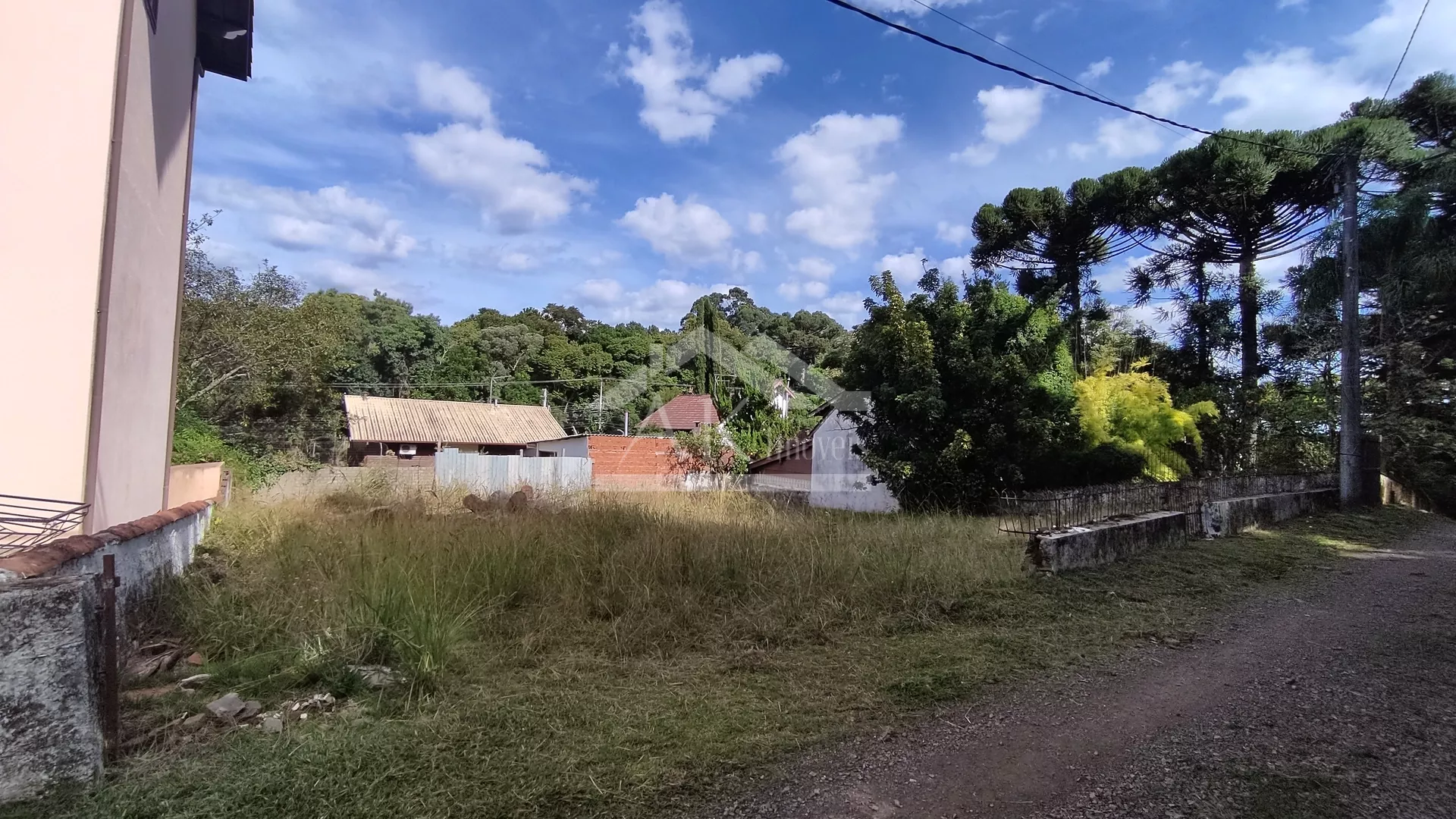 Terreno plano e amplo à venda no Centro de Nova Petrópolis, na Serra Gaúcha