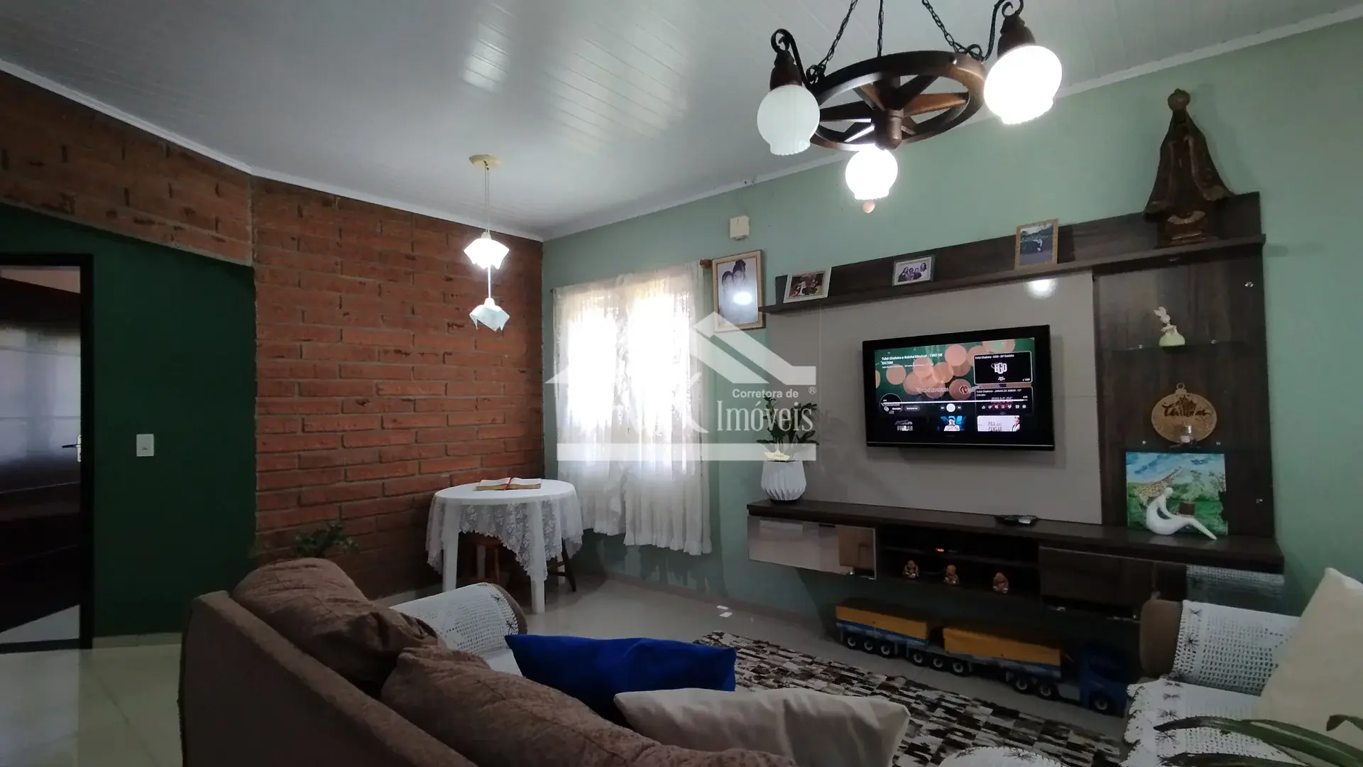 Casa térrea à venda no bairro joaneta em Picada Café, na Serra Gaúcha