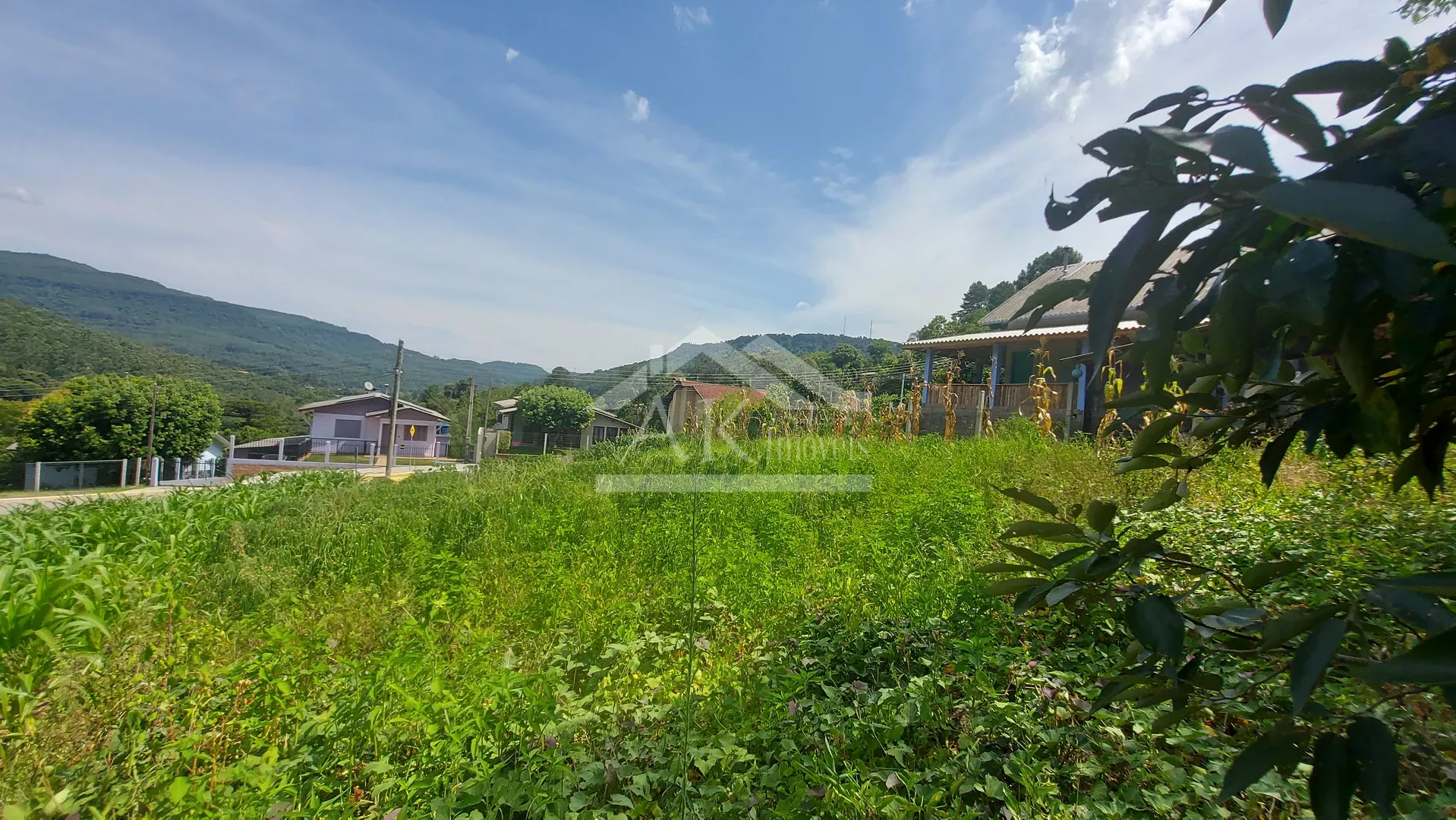 Terrenos urbanos com bela vista à venda em Picada Café na Serra Gaúcha