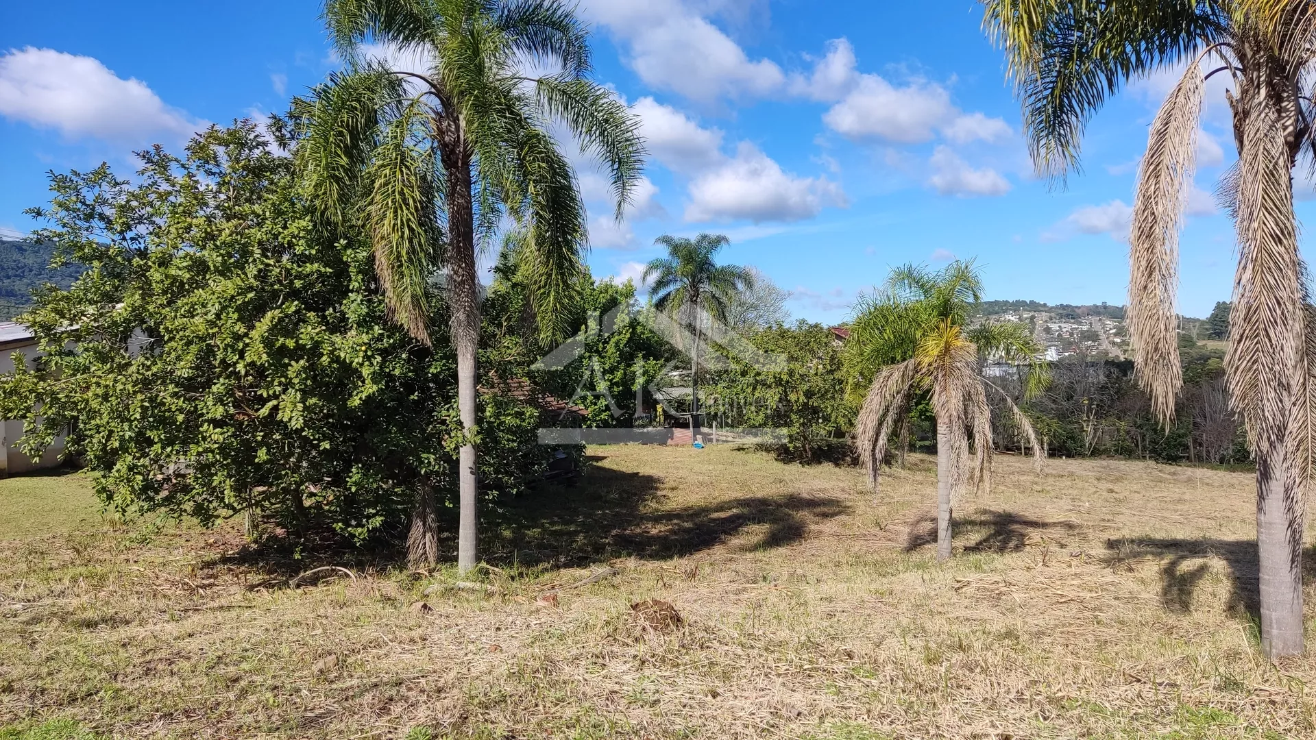 Terrenos urbanos, com excelente localização à venda em Presidente Lucena, na Serra Gaúcha
