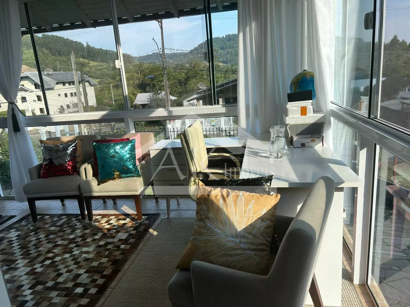 Linda casa com 3 quartos à venda na cidade de Picada Café, na Serra Gaúcha