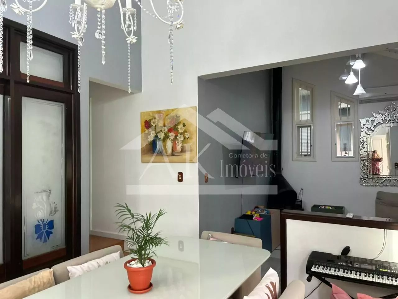 Linda casa com 3 quartos à venda na cidade de Picada Café, na Serra Gaúcha