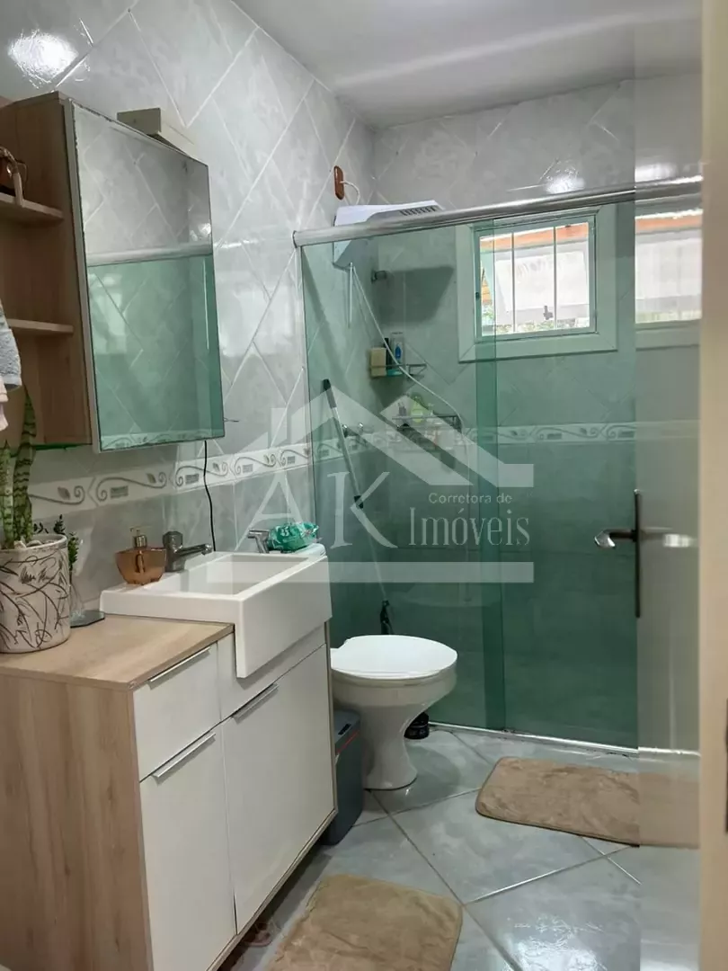 Linda casa com 3 quartos à venda na cidade de Picada Café, na Serra Gaúcha