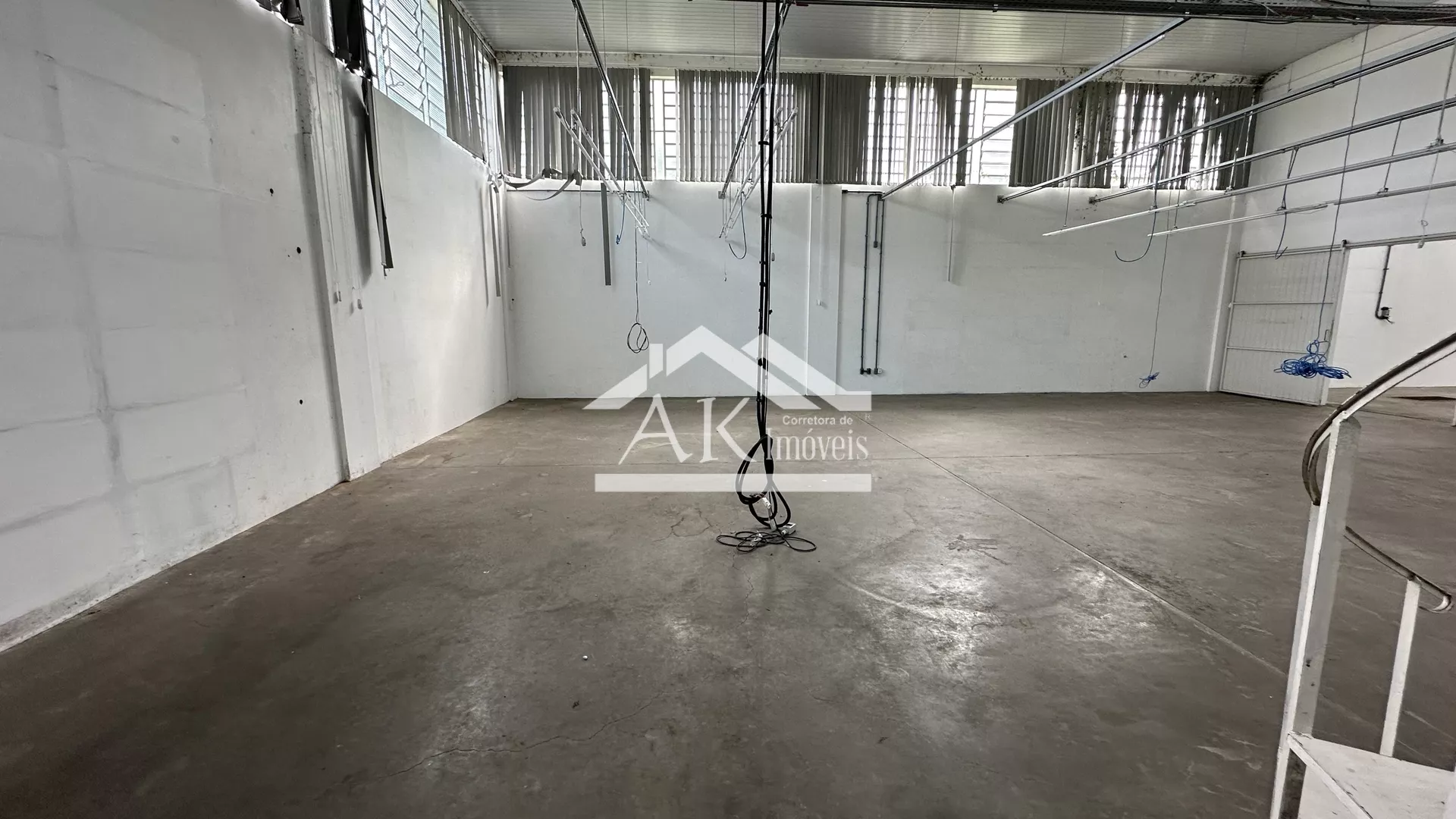 Amplo Prédio Industrial localizado na Picada São Paulo, Morro Reuter