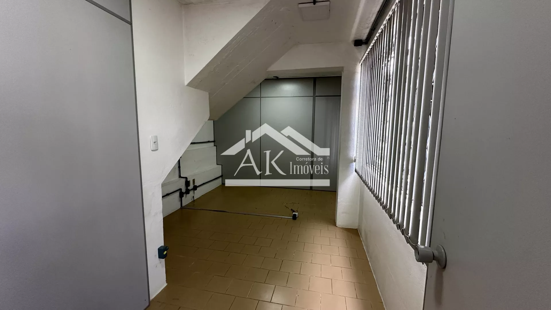Amplo Prédio Industrial localizado na Picada São Paulo, Morro Reuter