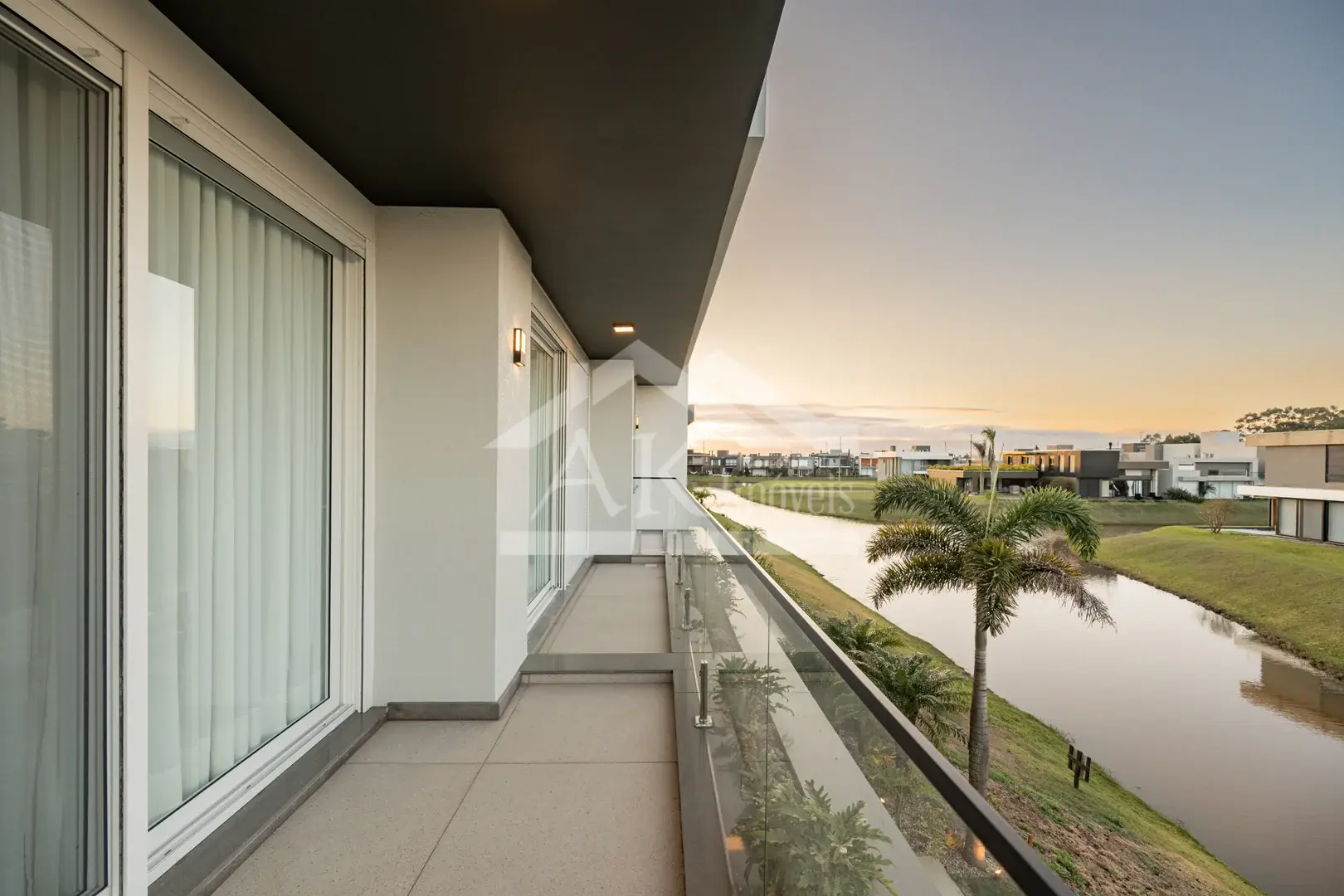 Imagens do imóveis Casa  á venda  em Capão Ilhas Resort - Capão da Canoa