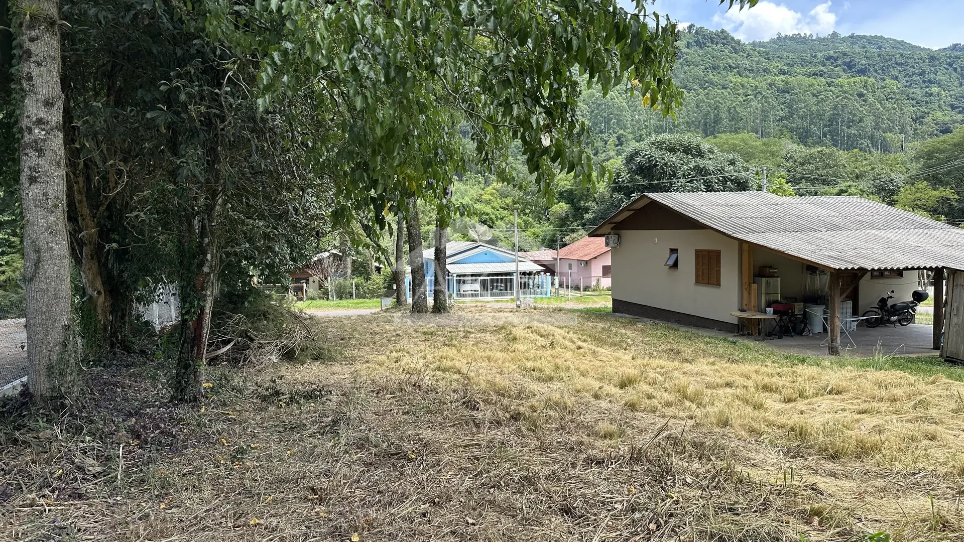 Amplo terreno à venda em Picada Café na Serra Gaúcha