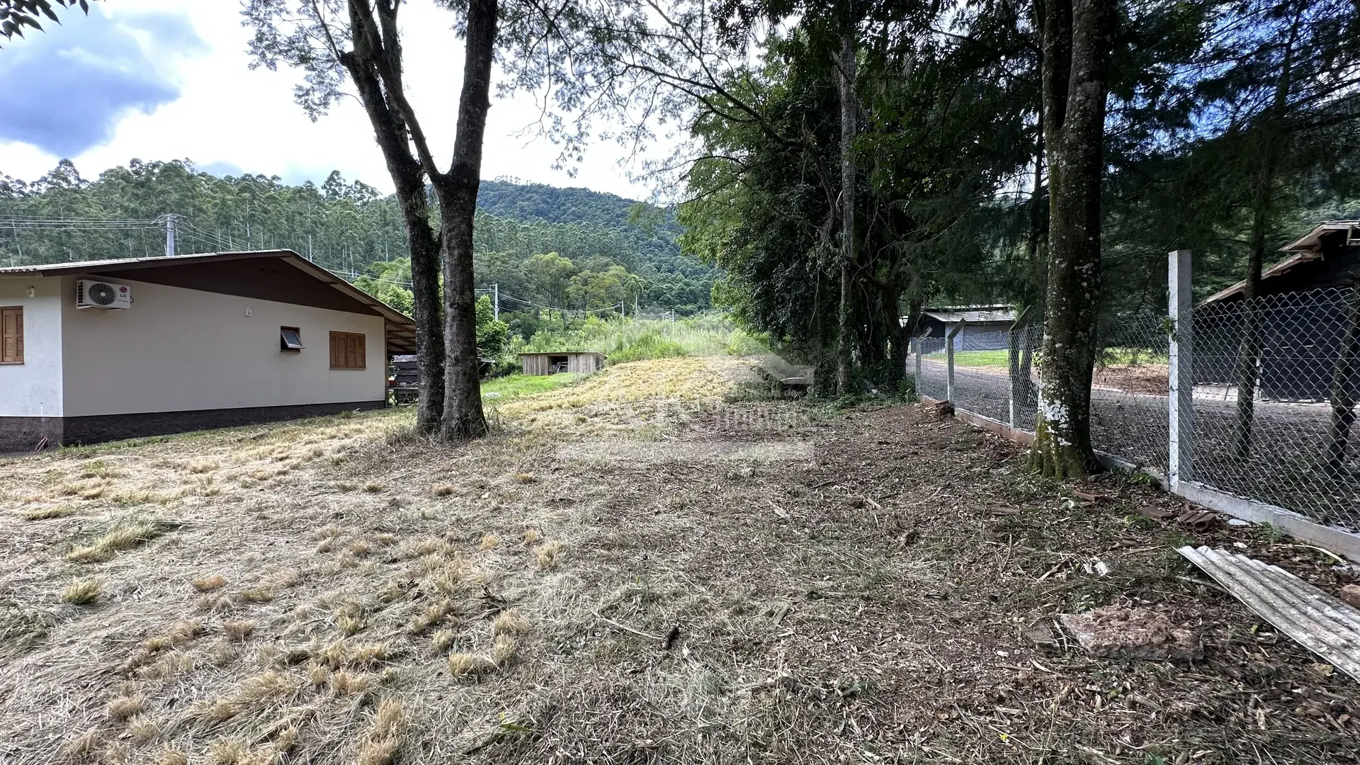Amplo terreno à venda em Picada Café na Serra Gaúcha