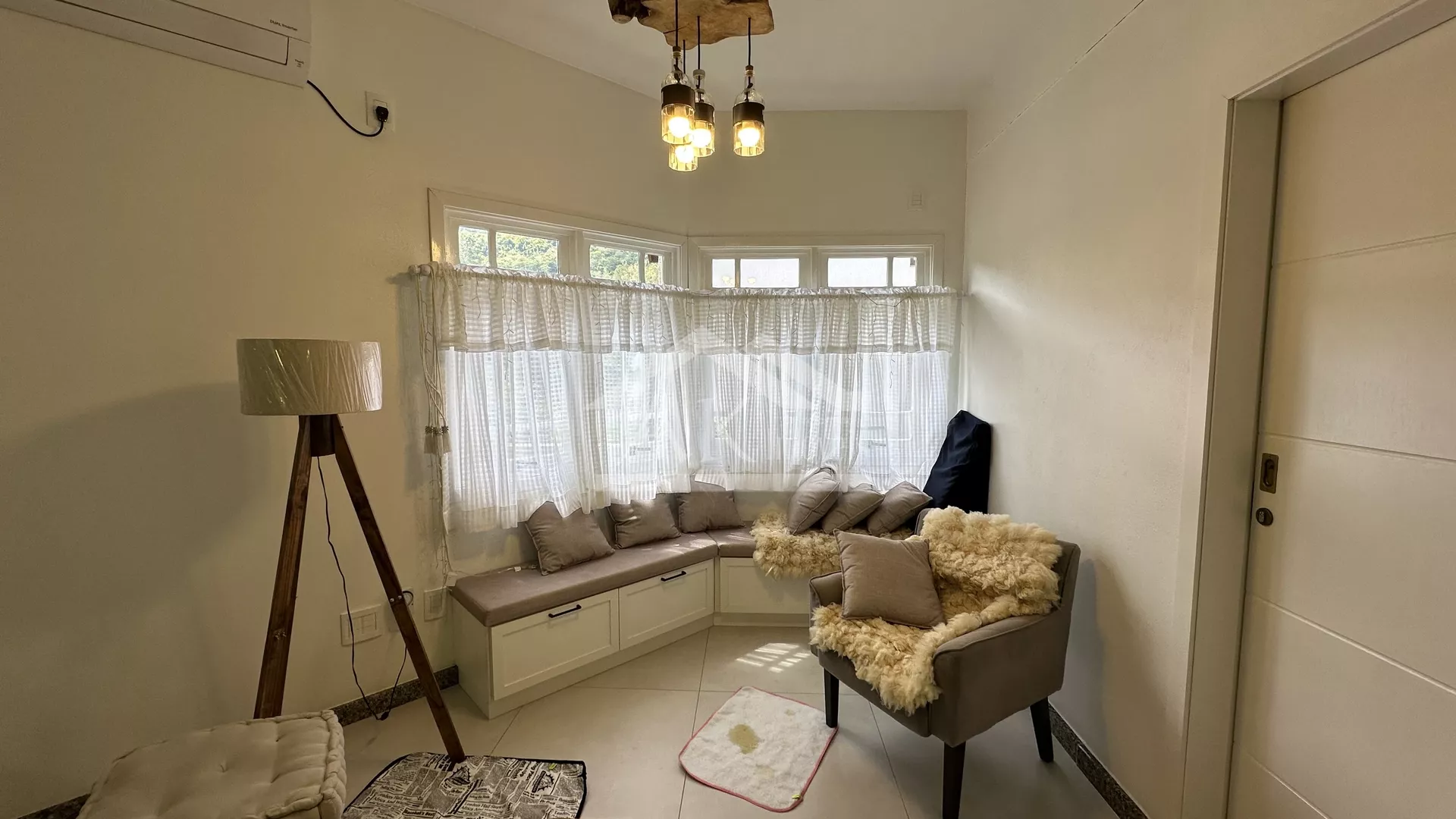Casa com 3 quartos e uma suíte à venda em Picada Café na Serra Gaúcha