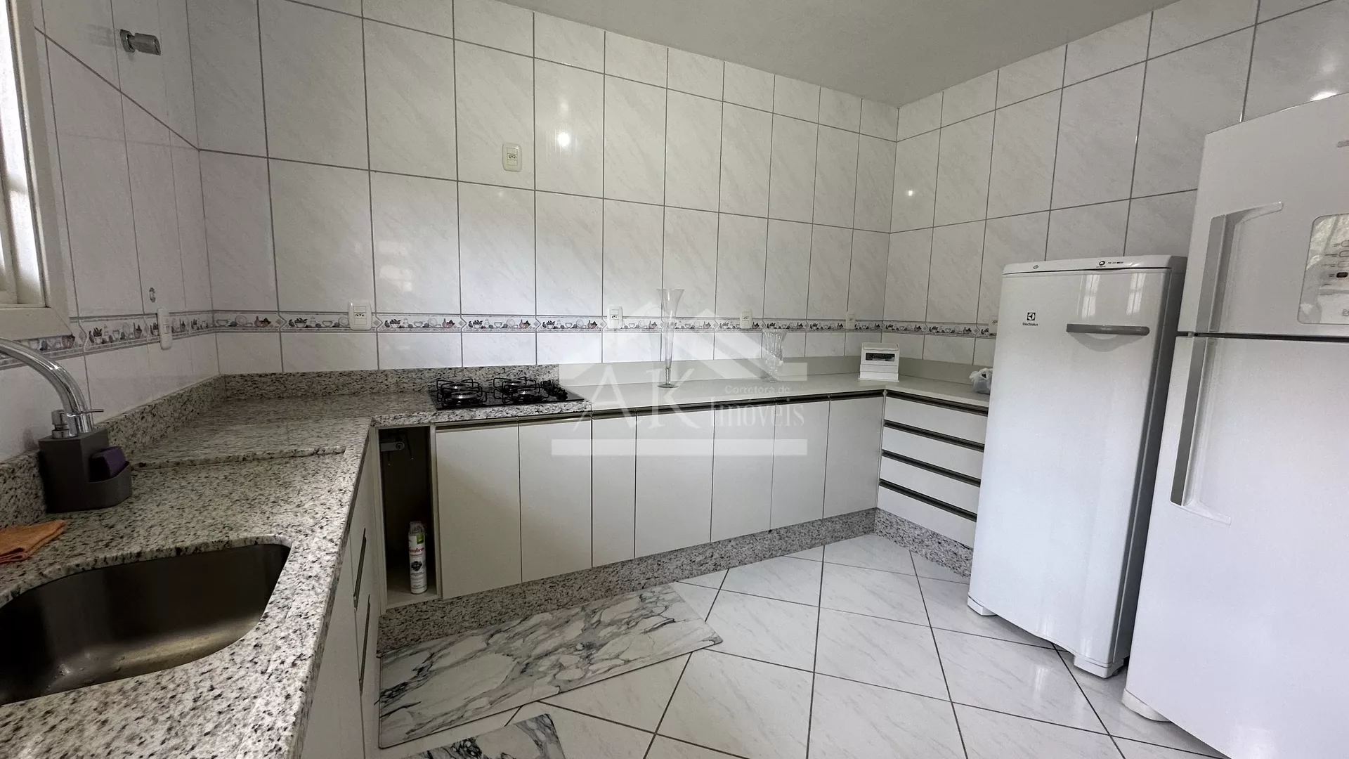 Casa com 3 quartos e uma suíte à venda em Picada Café na Serra Gaúcha