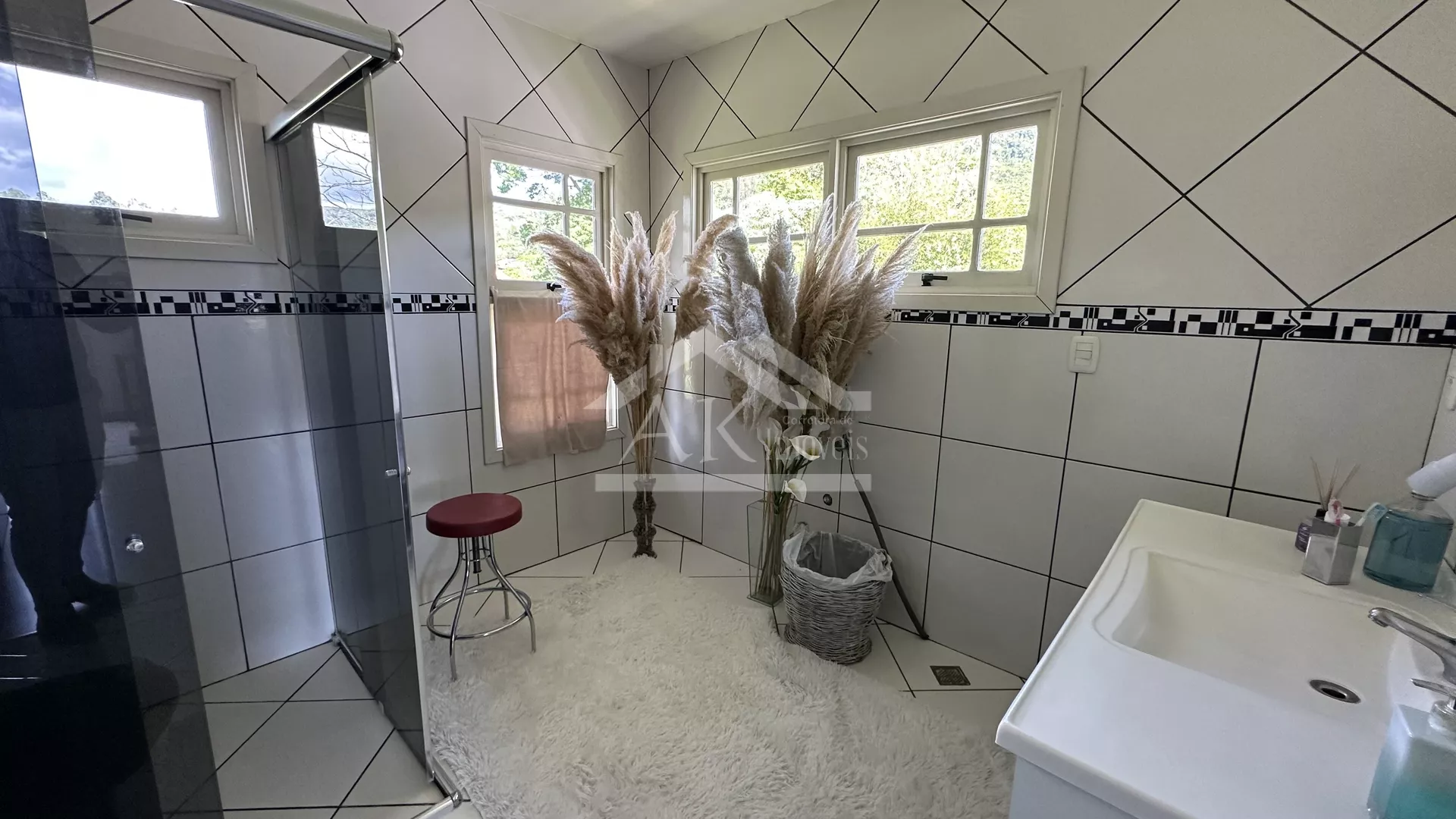 Casa com 3 quartos e uma suíte à venda em Picada Café na Serra Gaúcha