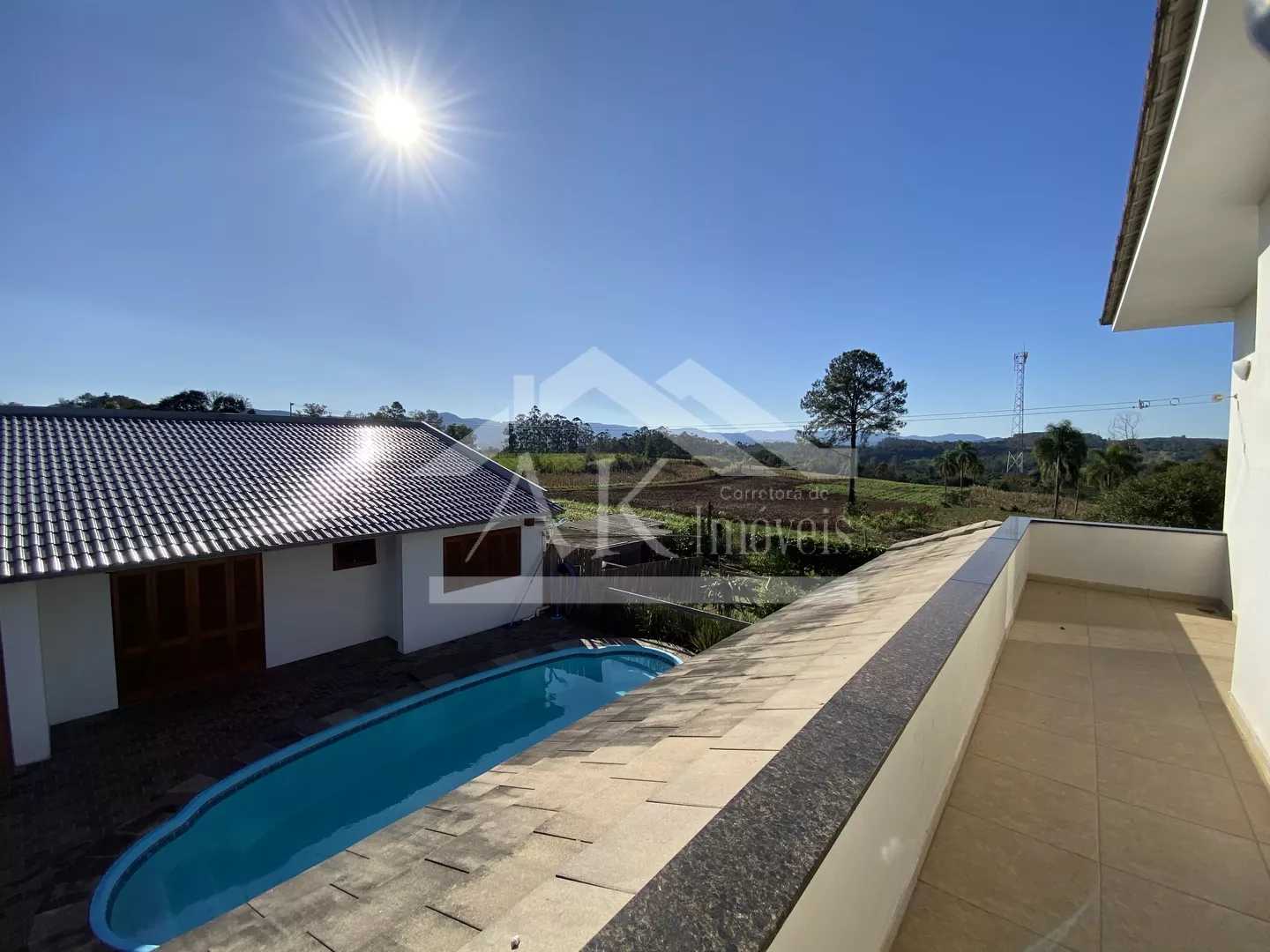 Residência excepcional com 04 quartos e piscina à venda em Ivoti